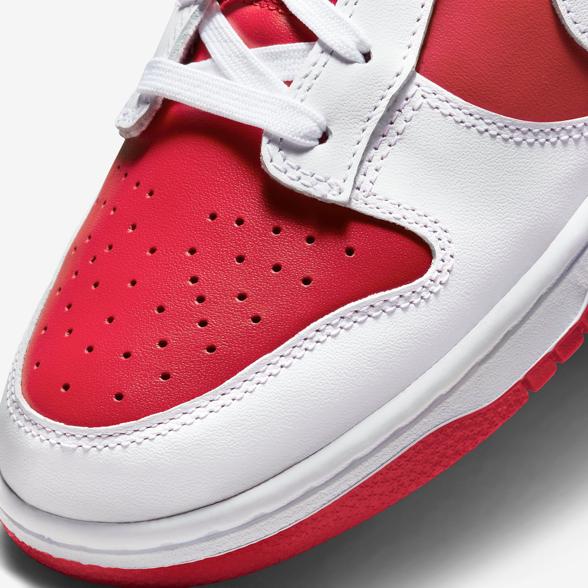  Nike Dunk Low - Championship Red 