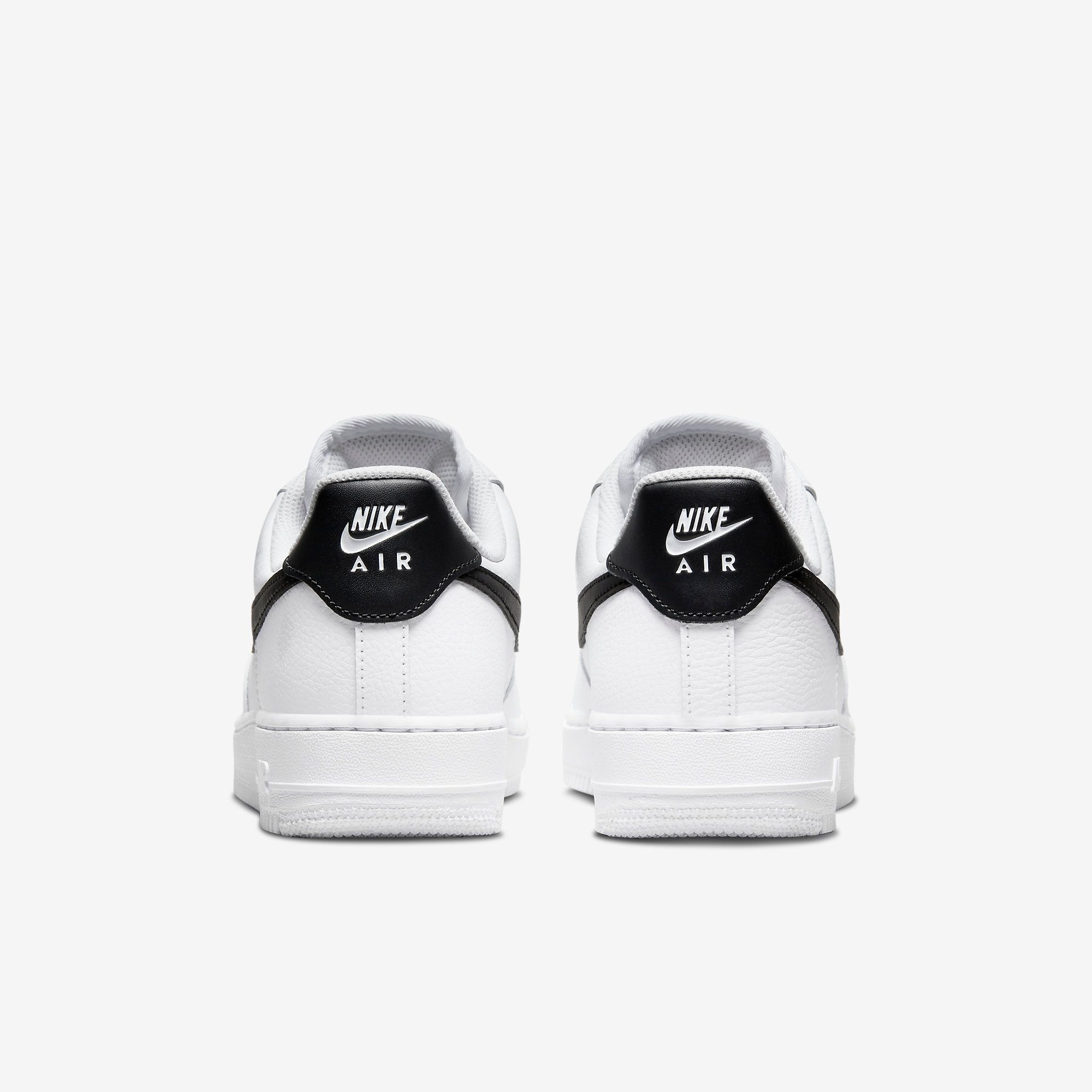Nike Air Force 1 '07 WMNS - White / Black