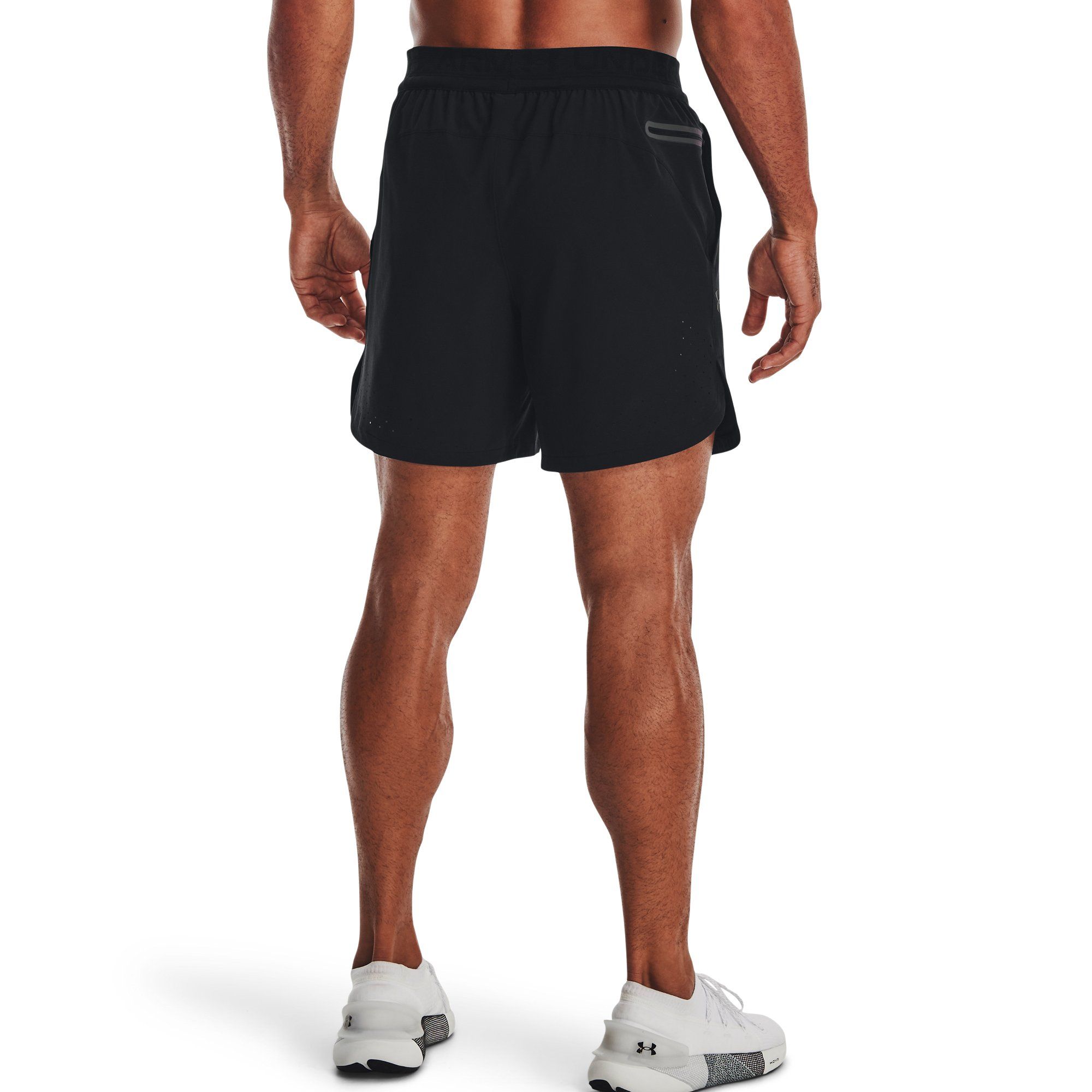  Under Armour Peak Woven Shorts - Black / Pitch Gray 