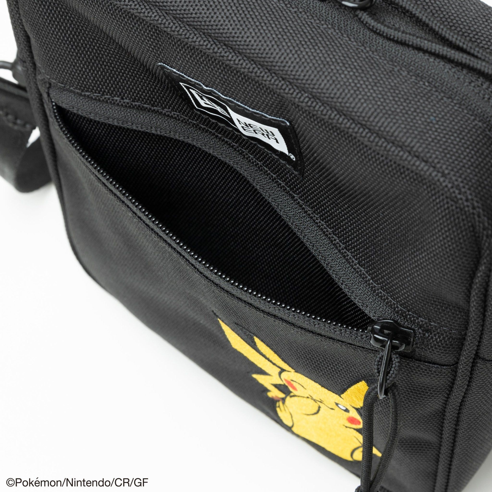New Era Square 1.5L Shoulder Bag - Pokémon Pikachu