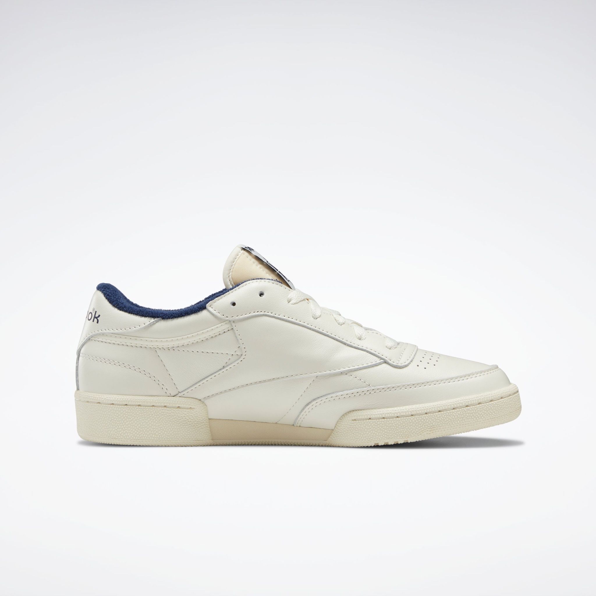  Reebok Club C 85 Vintage - Chalk / Vector Navy 