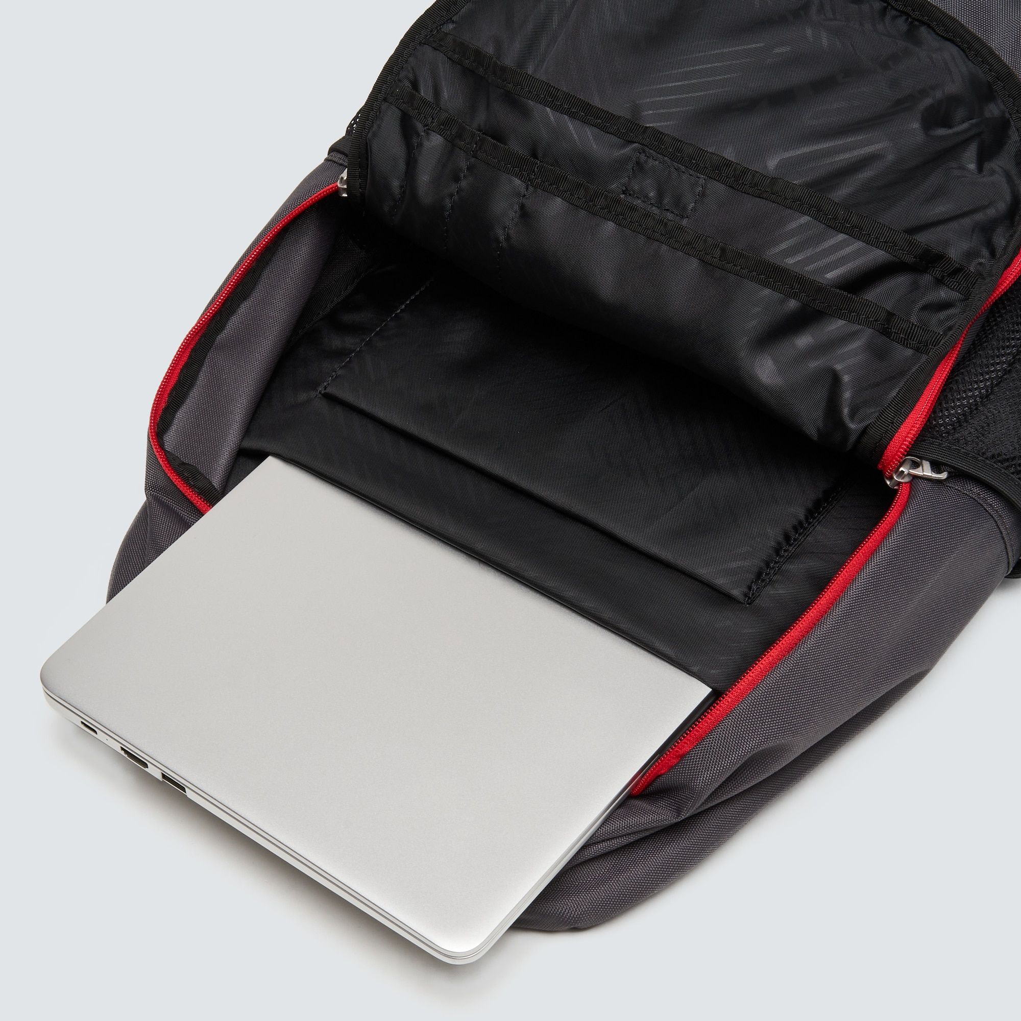 Oakley Enduro 20L 3.0 - Forged Iron/Redline