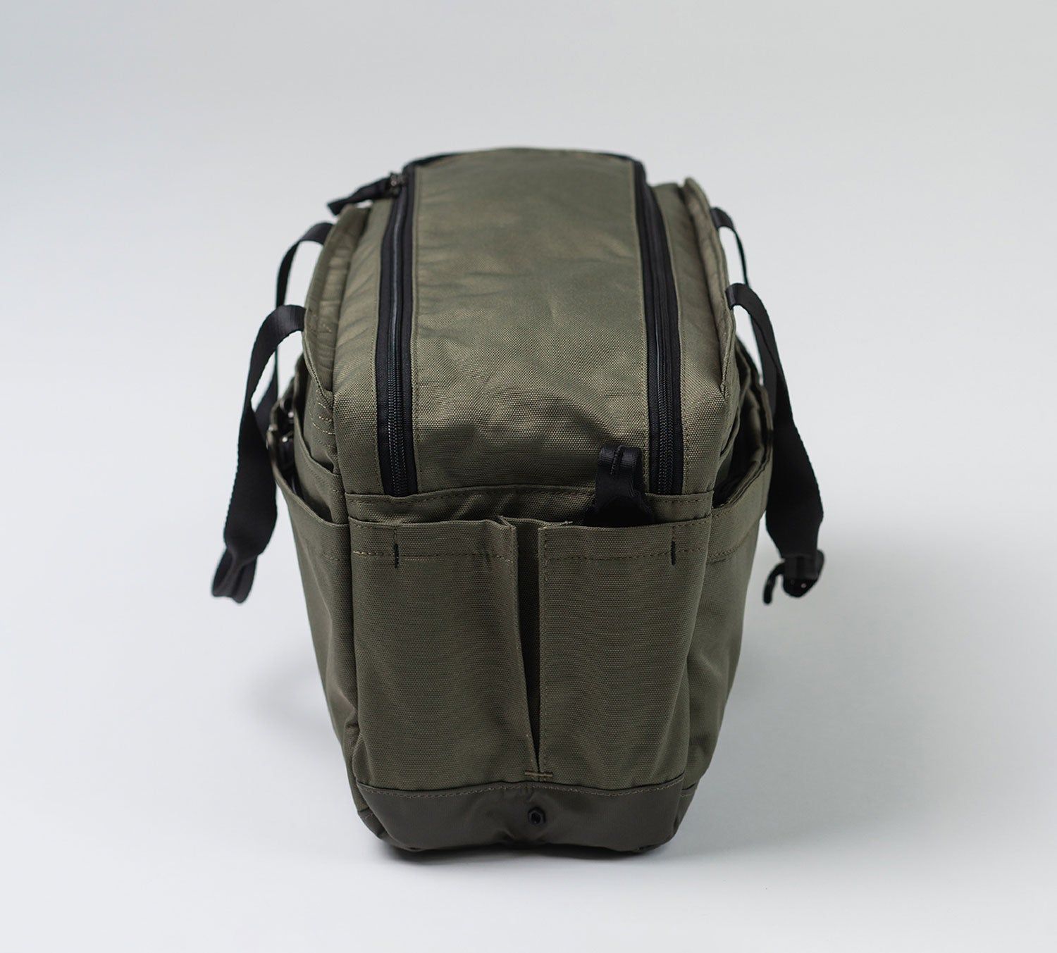  Pakt. The Anywhere 25L Duffel - Green 