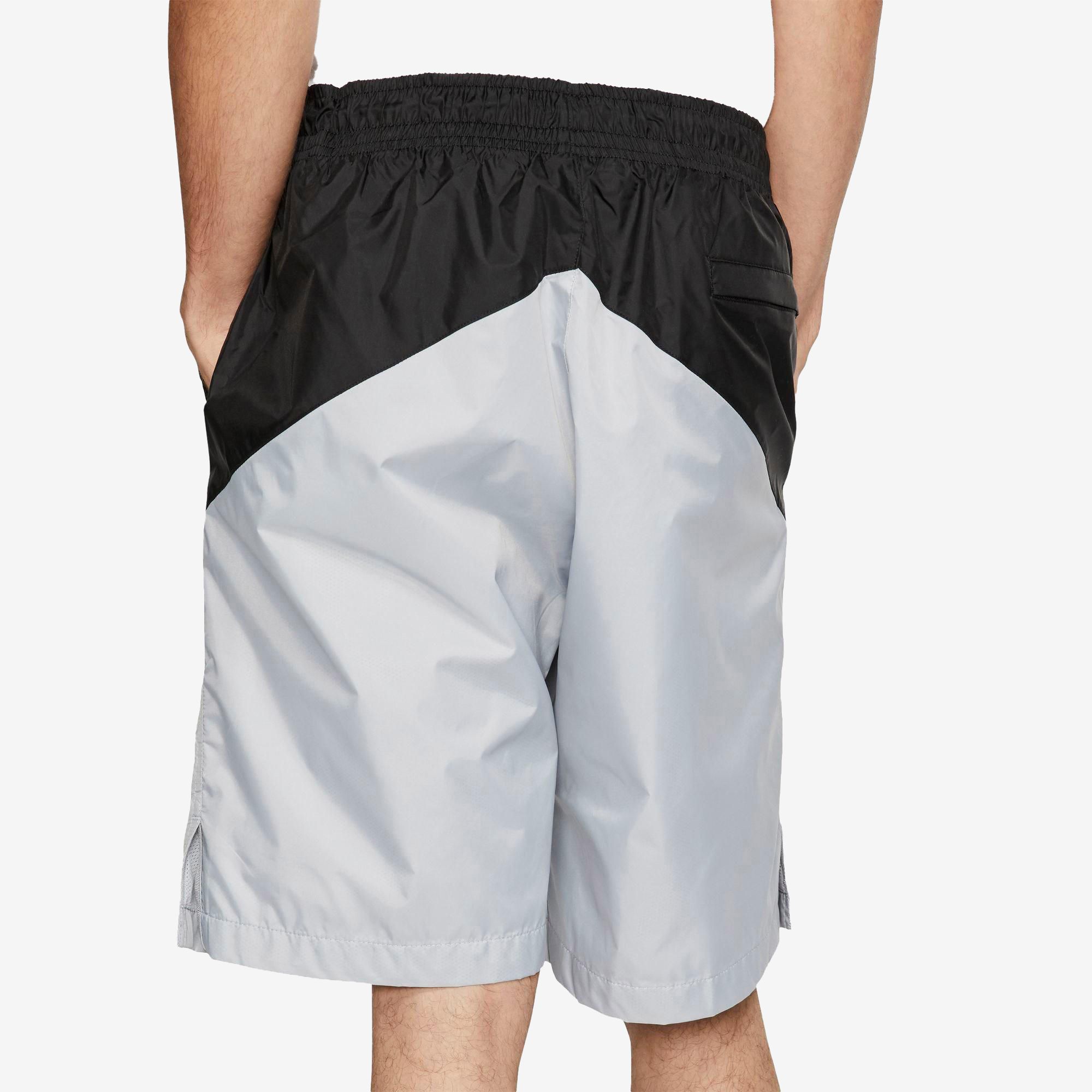 Nike NSW Windrunner Track Shorts - Black/Grey