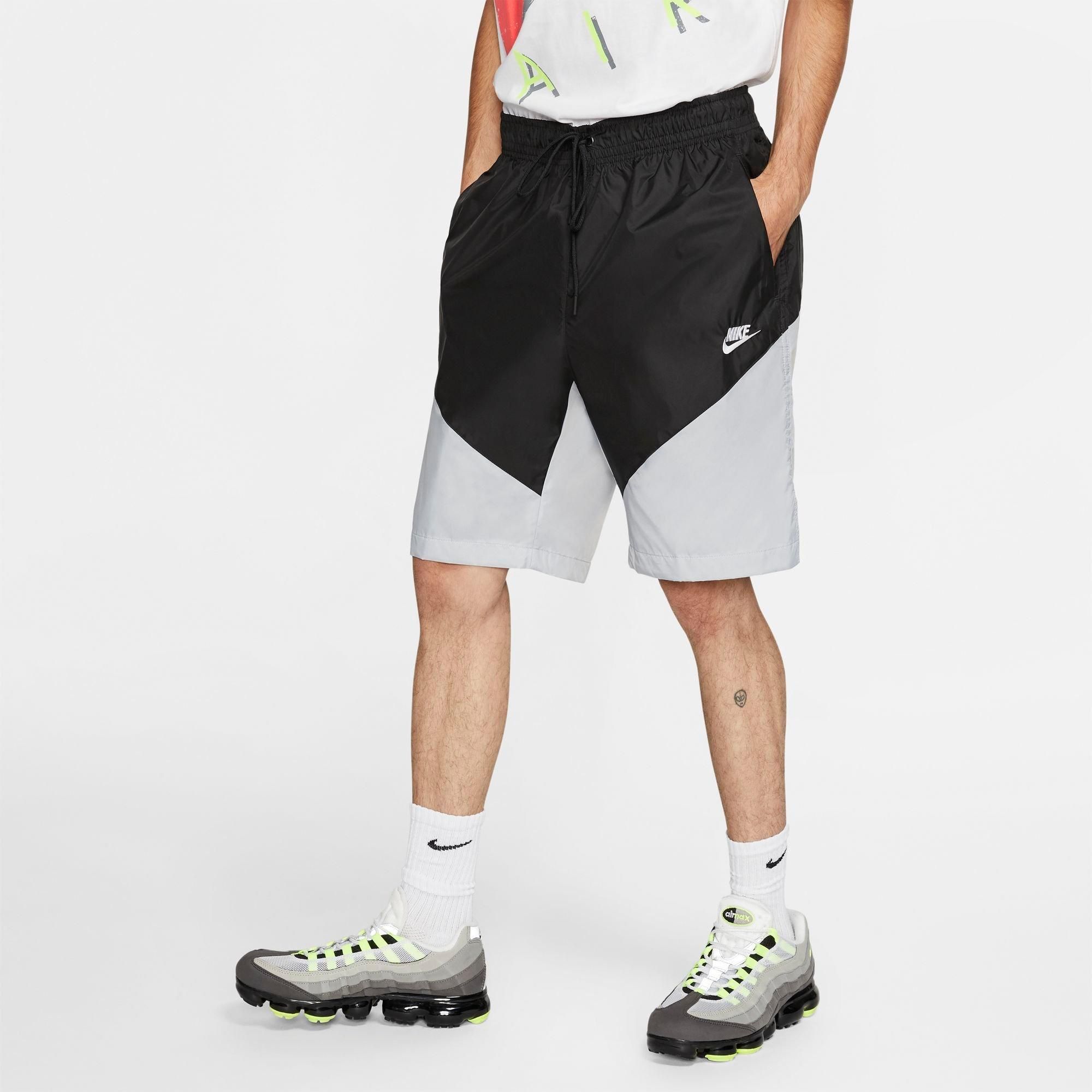 Nike NSW Windrunner Track Shorts - Black/Grey