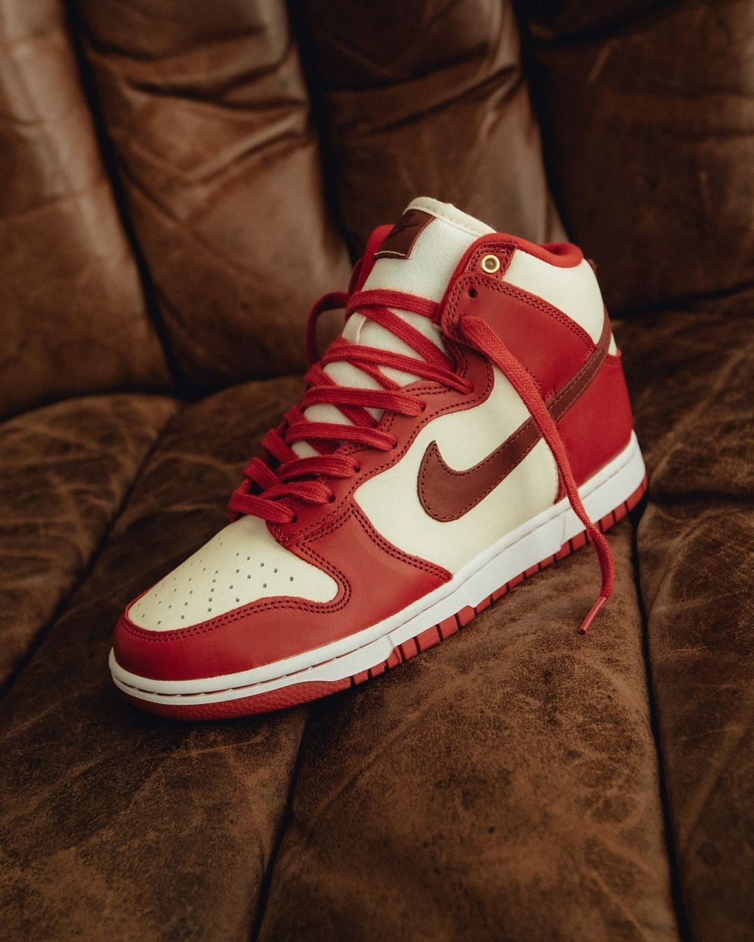  Nike Dunk High LLX - Cinnabar 