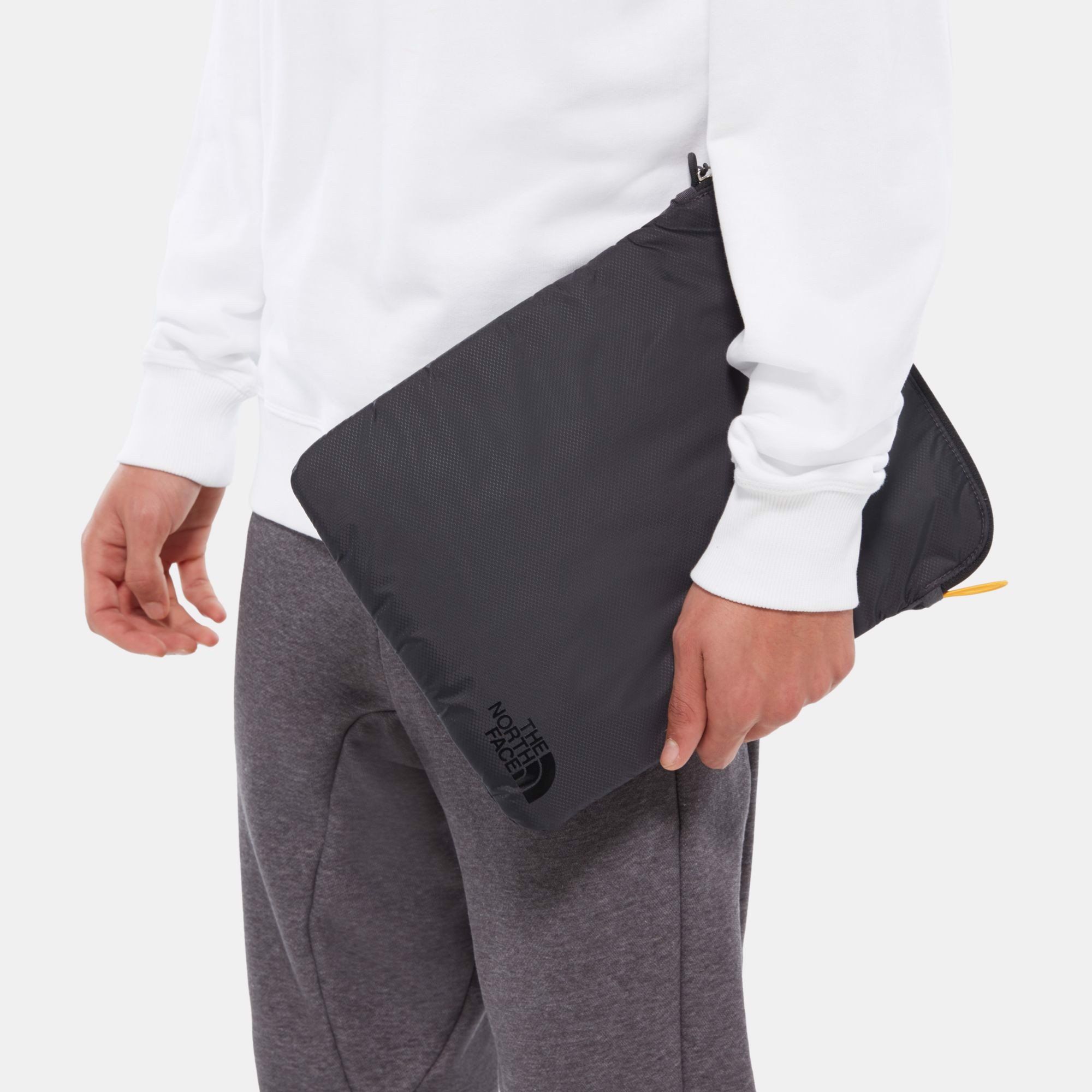  The North Face Flyweight Laptop Sleeve 