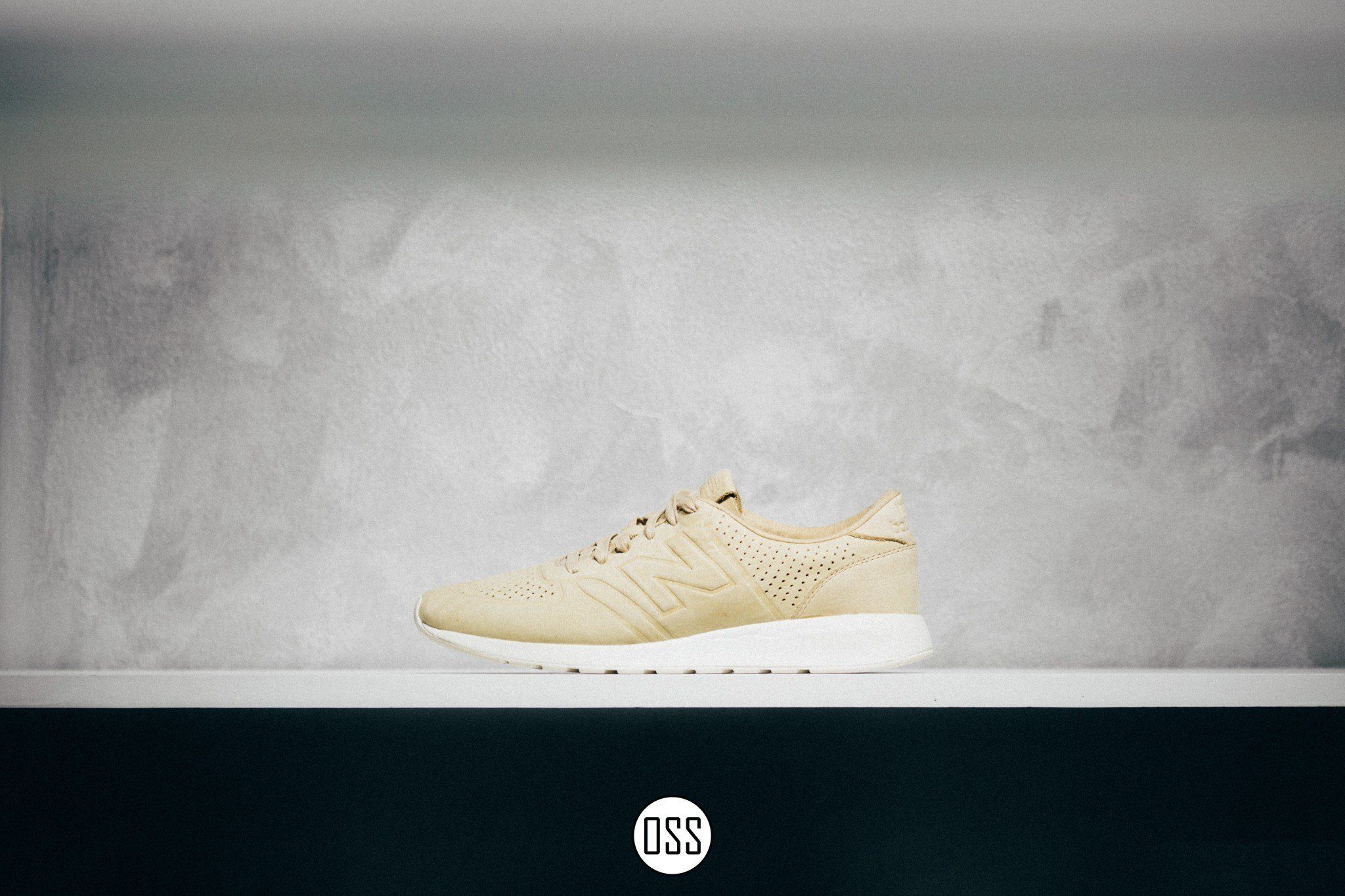 New Balance 420 'Beige'