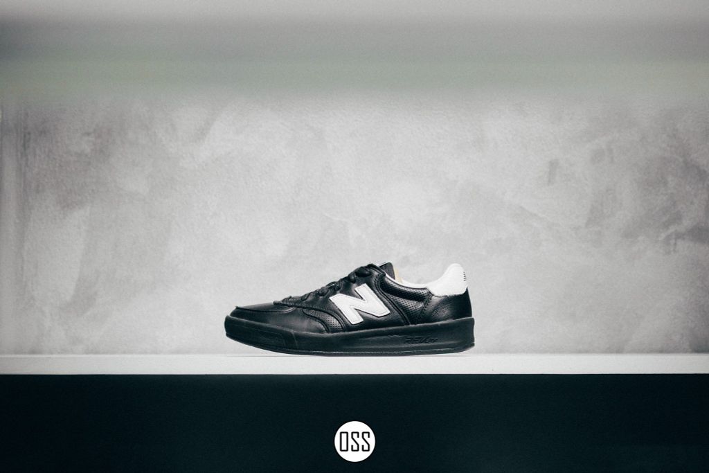 New Balance CRT300 'Black/White'