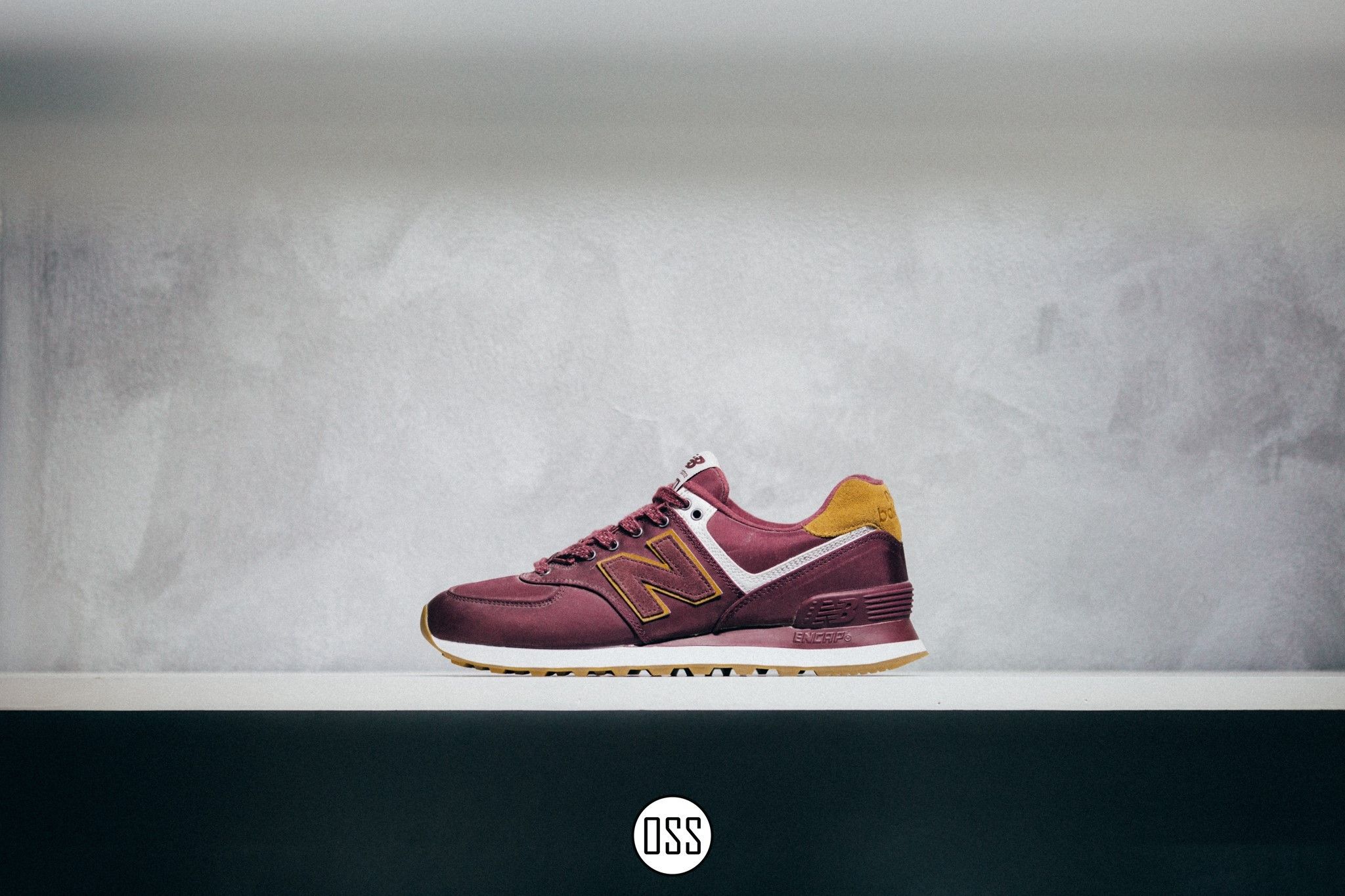 New Balance 574 Classic 'Burgundy/White'