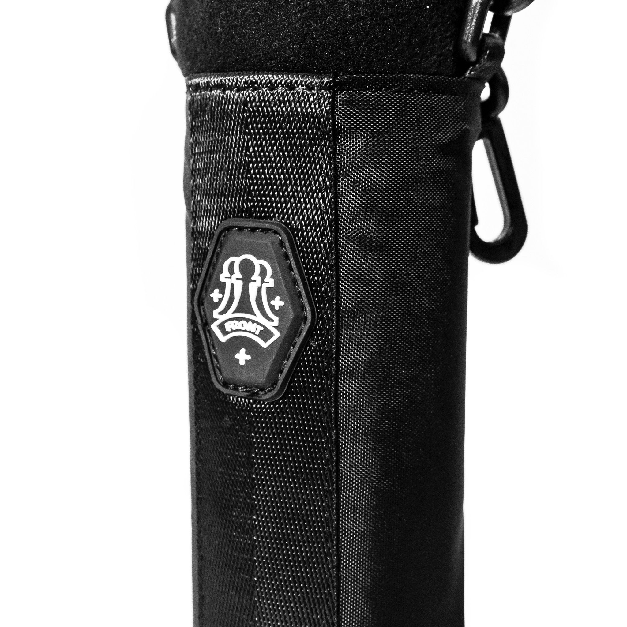  FRONT The Knight Cylinder Bag D621 - Black 