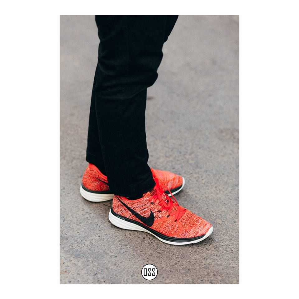 Nike Flyknit Lunar 3 'Bright Crimson'