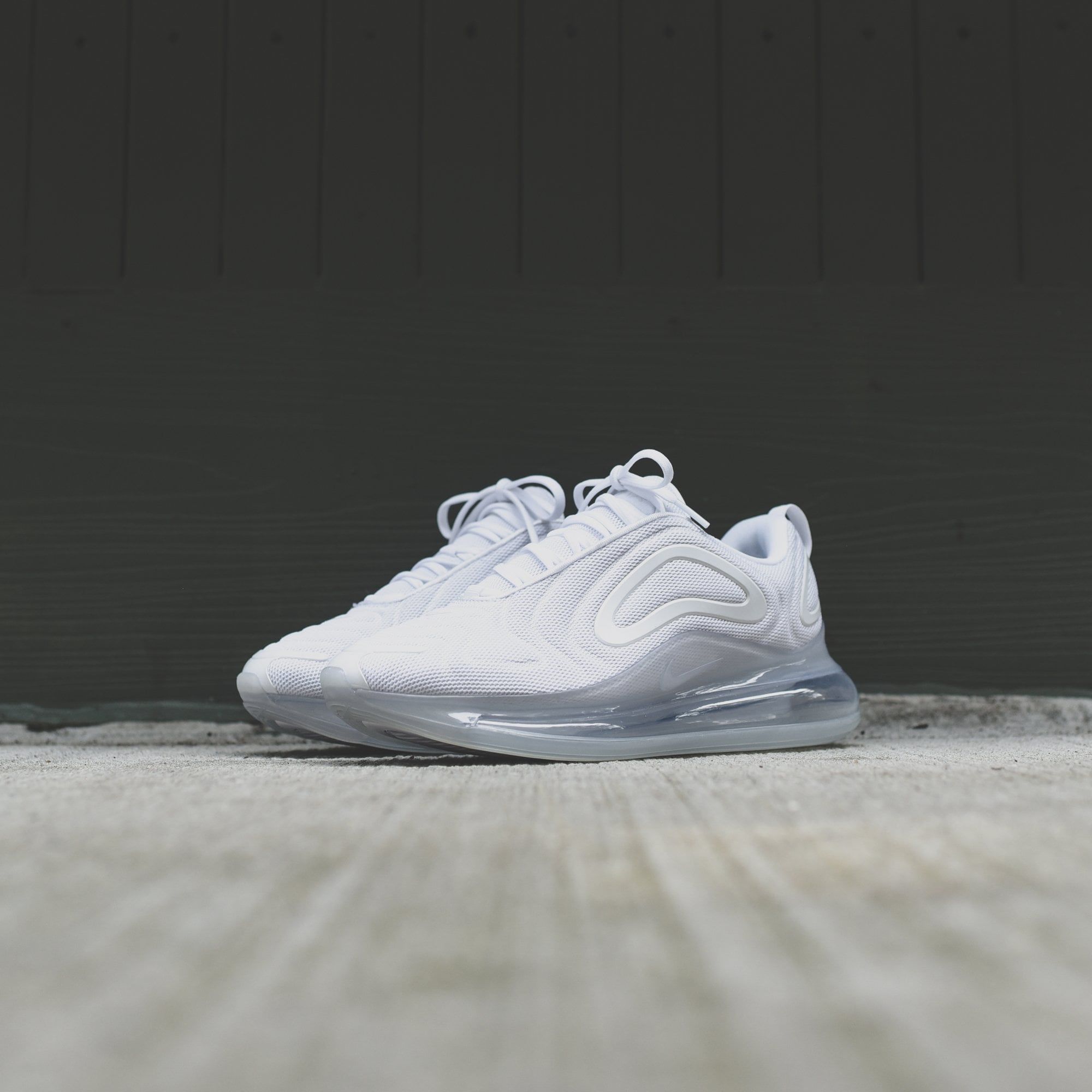 Nike Air Max 720 'Pure Platinum'