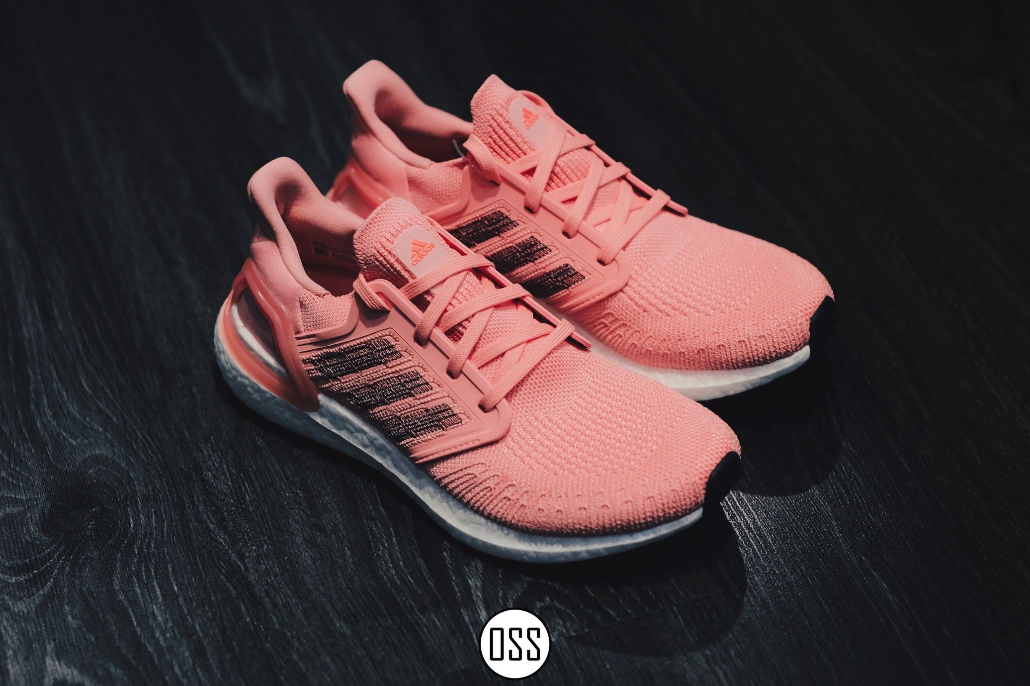 adidas UltraBOOST 20 - Glow Pink