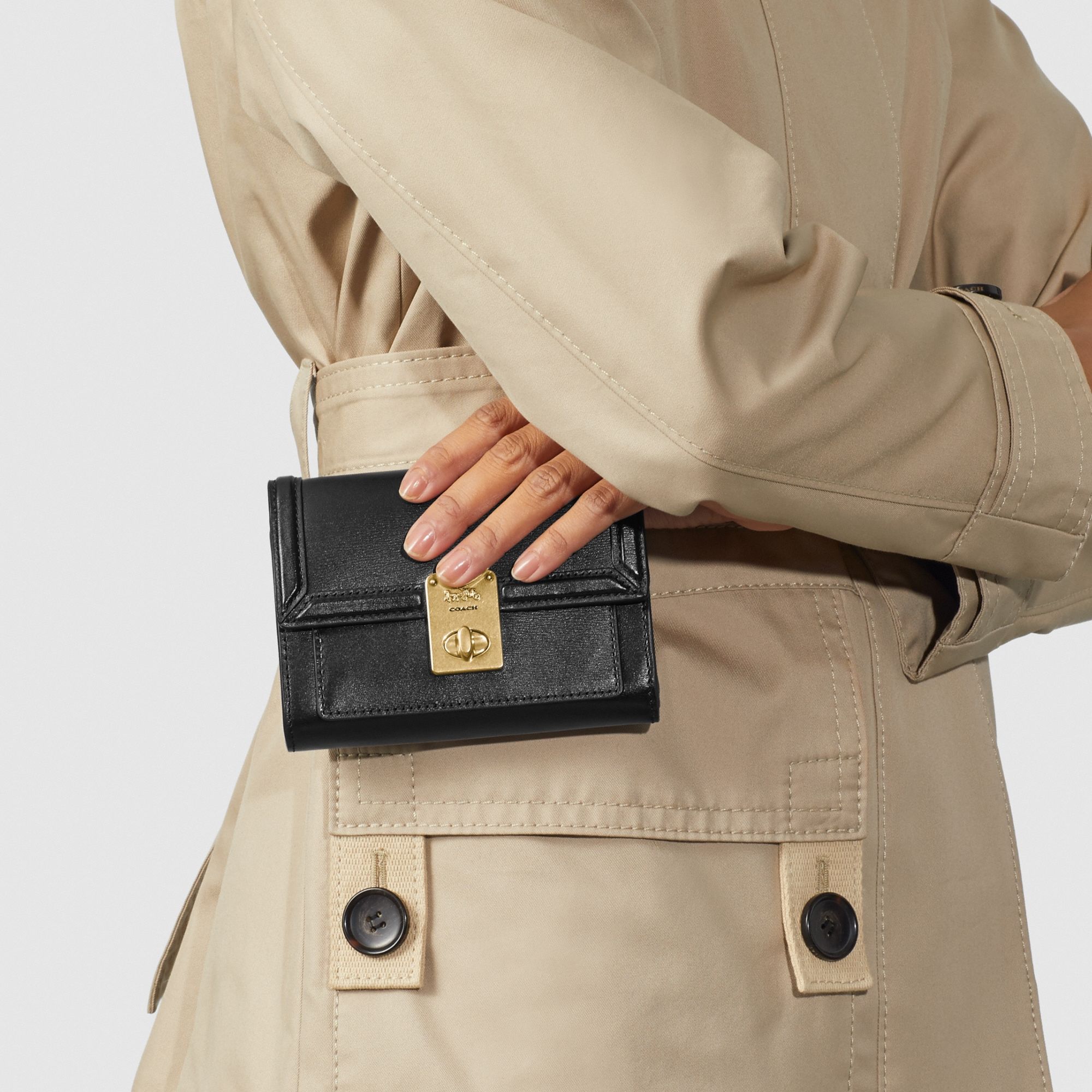 Coach Hutton Wallet 'Black/Gold'
