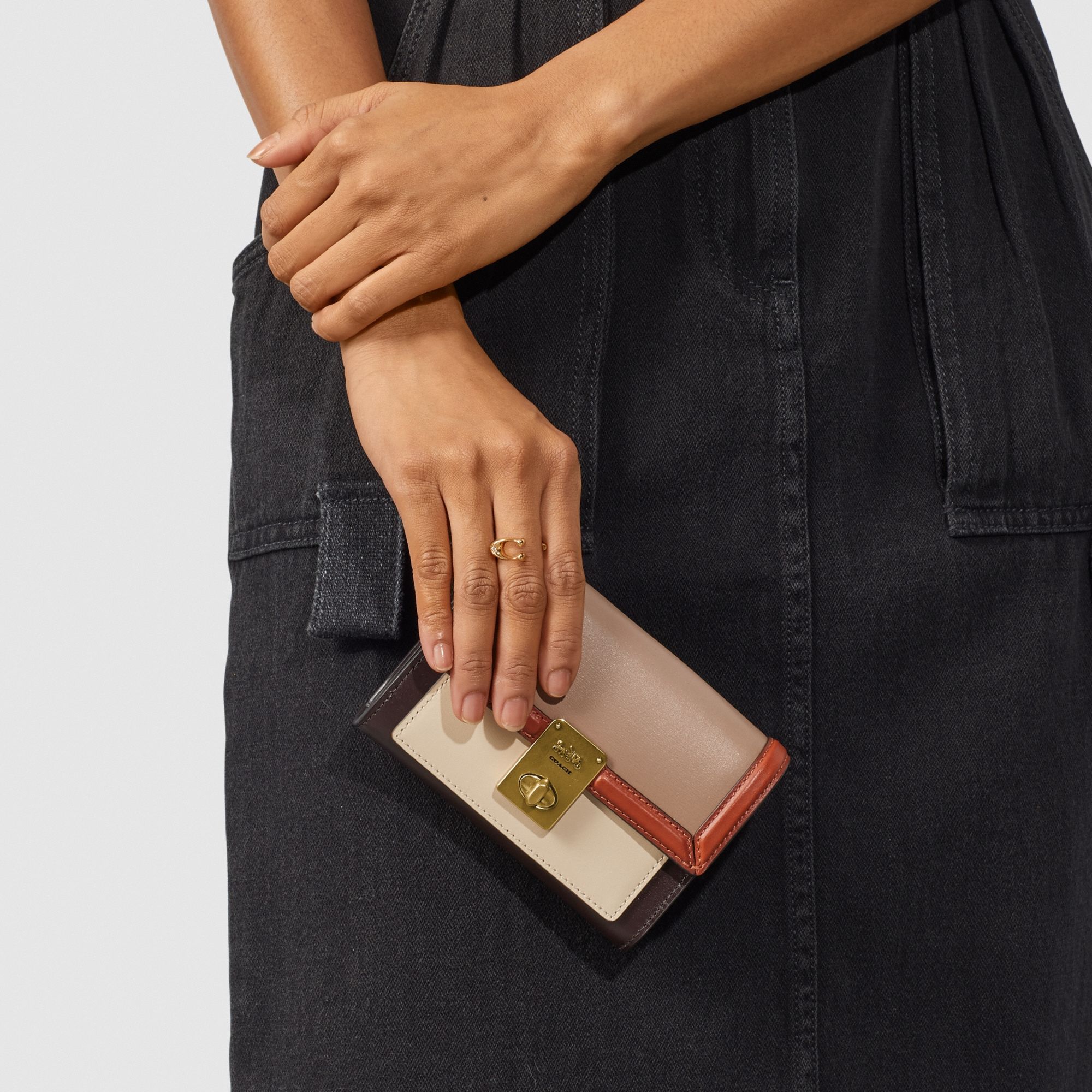Coach Hutton Wallet in Colorblock 'Brass/Taupe Ginger Multi'