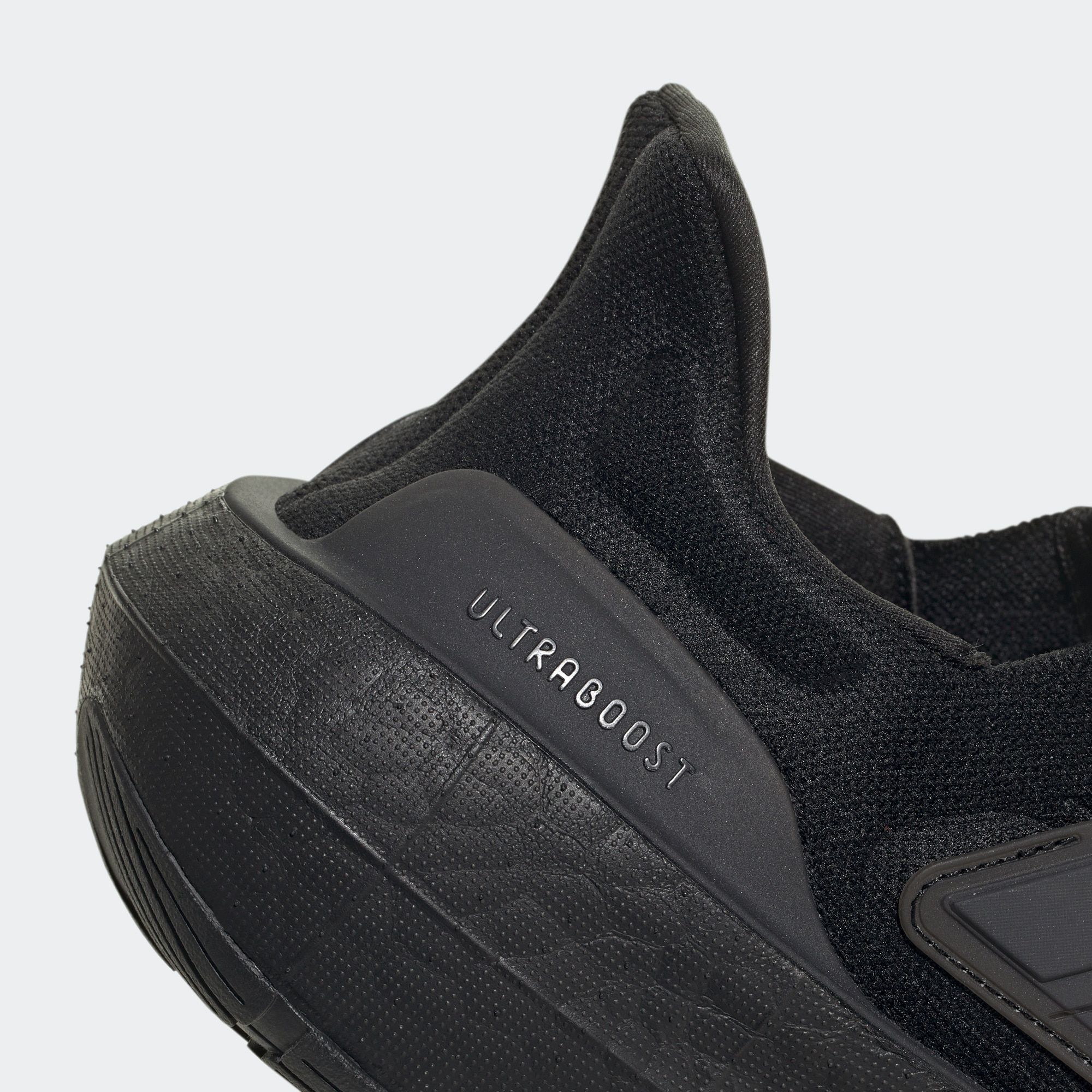 adidas UltraBOOST Light - Black / Black