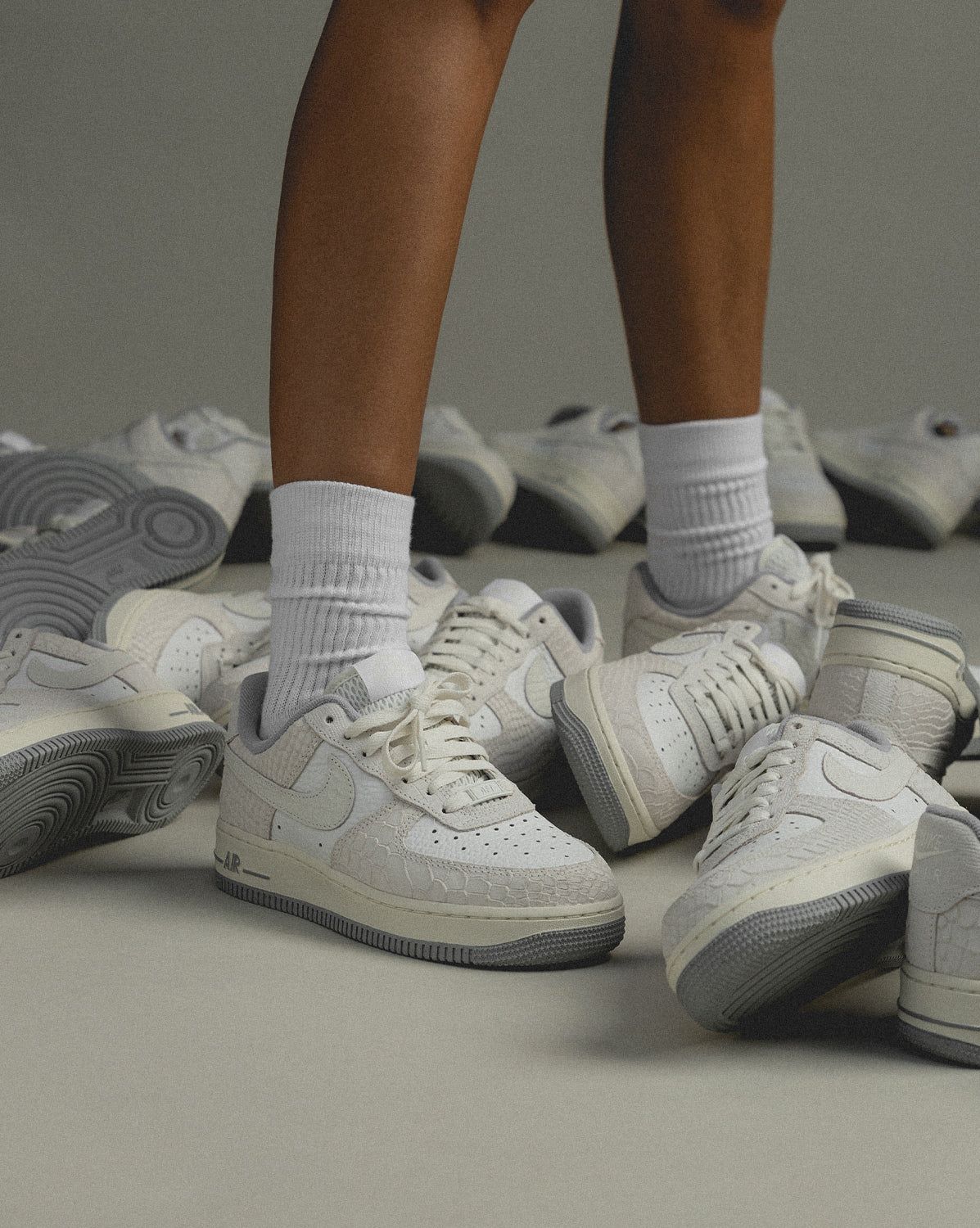  Nike Air Force 1 '07 - Summit White/ Wolf Grey 