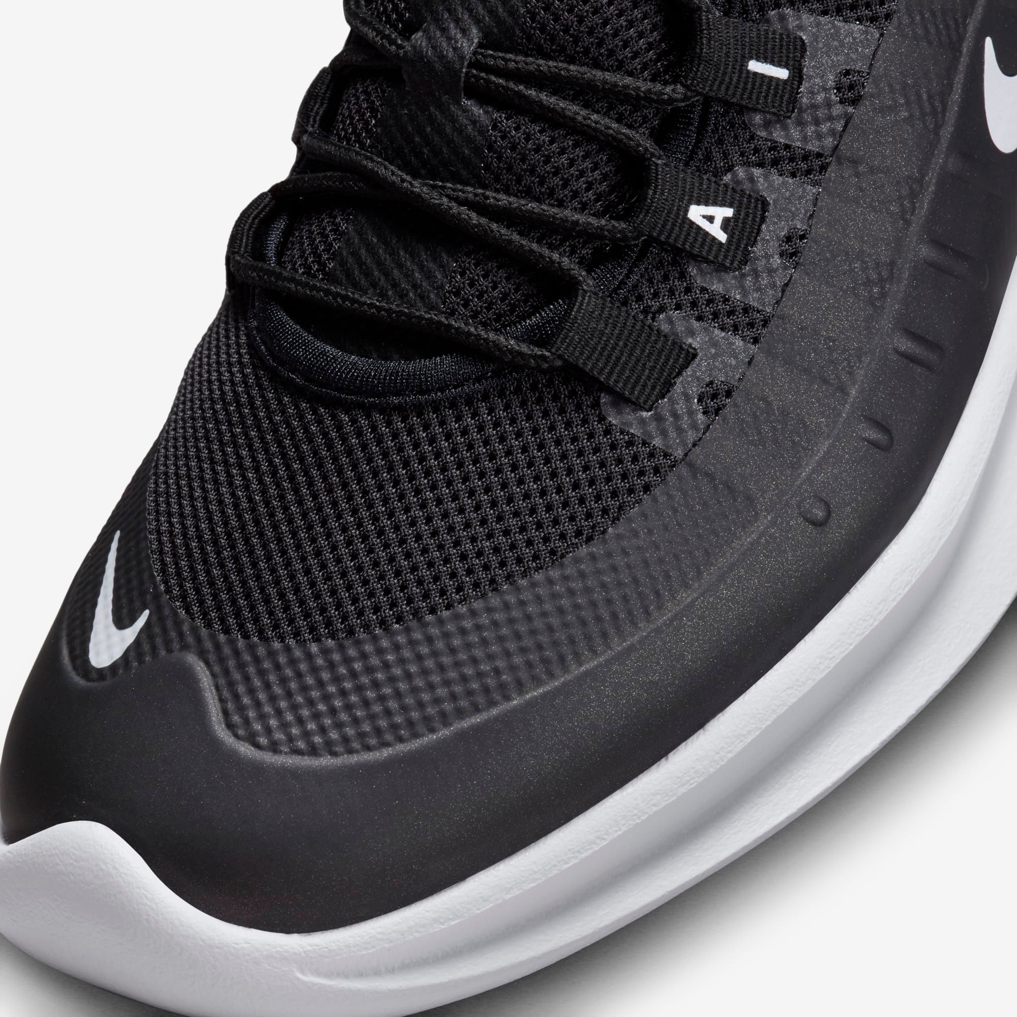 Nike Air Max Axis - Black