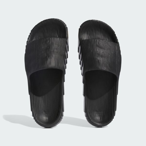  adidas Adilette 22 Slides - Core Black / Better Scarlet 