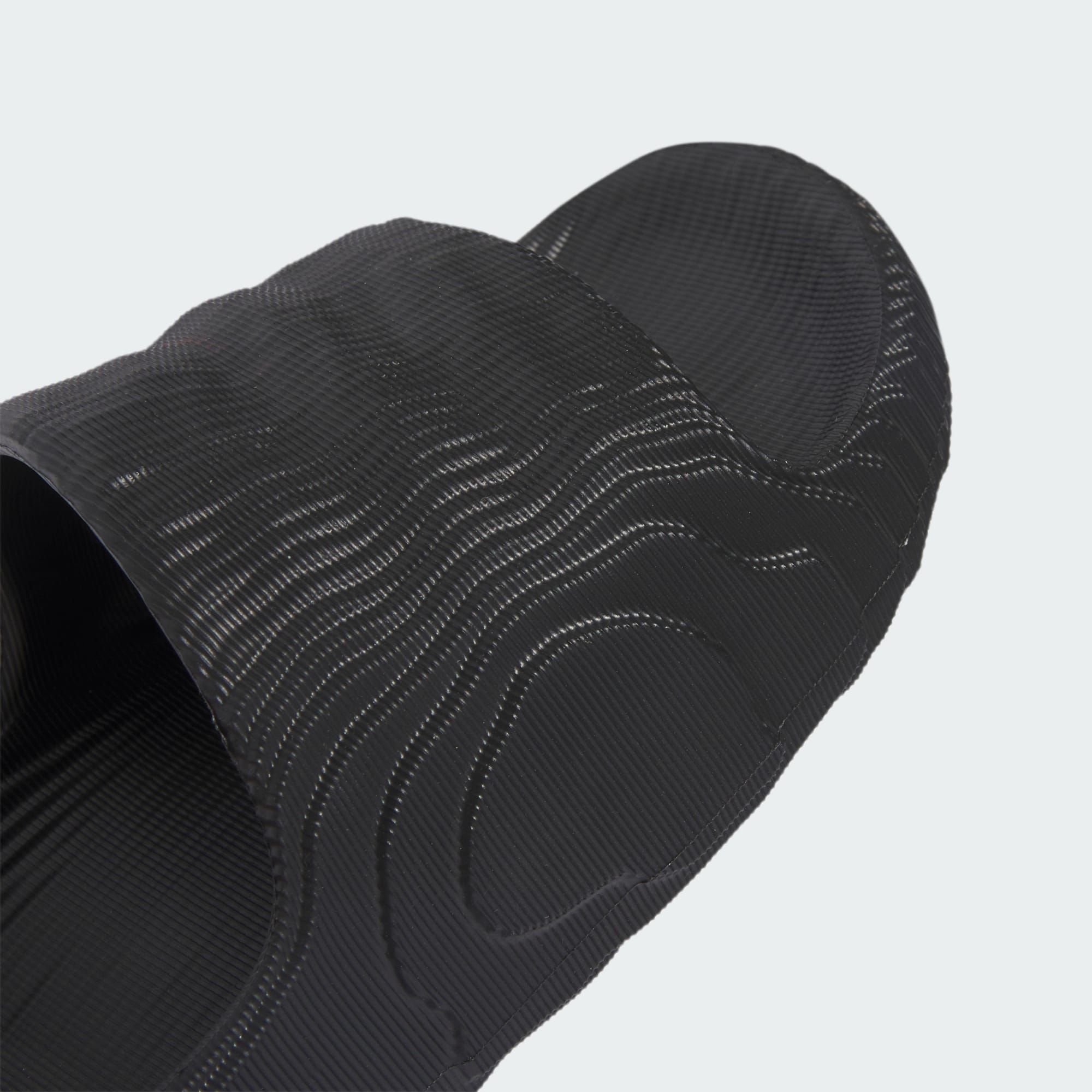  adidas Adilette 22 Slides - Core Black / Better Scarlet 