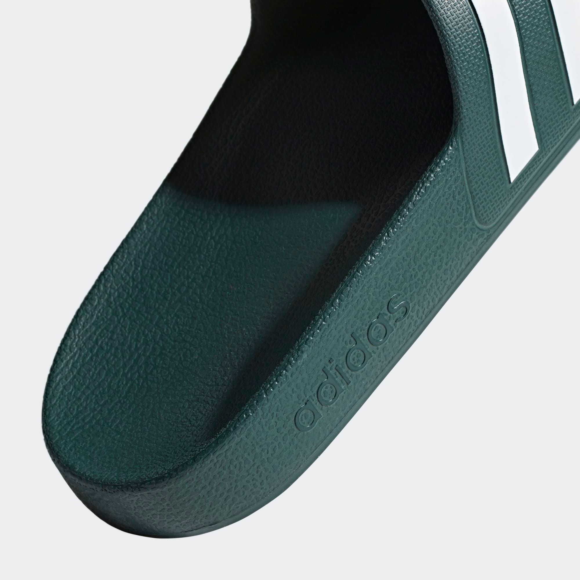 adidas Adilette Aqua - Legend Ivy