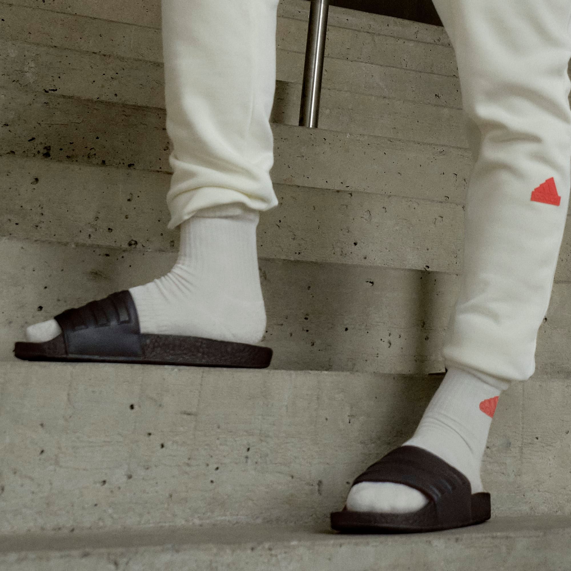 adidas Adilette Boost Slides - Carbon