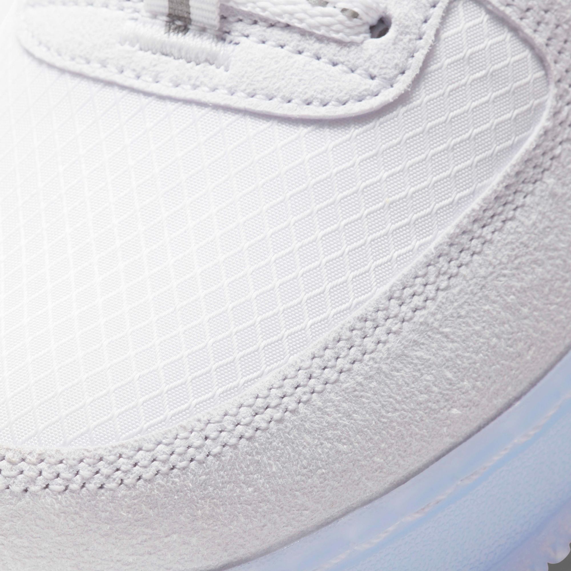 Nike Air Force 1 React QS
