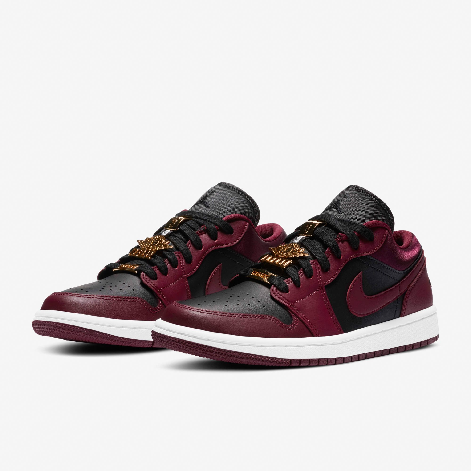 Air Jordan 1 Low SE - Dark Beetroot