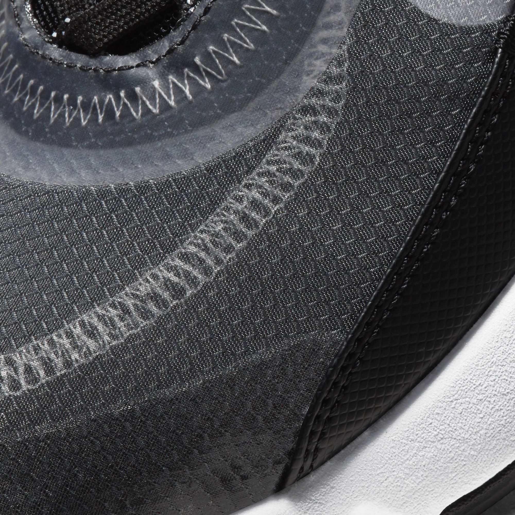 Nike Air Max 2090 'Black/Metallic Silver'