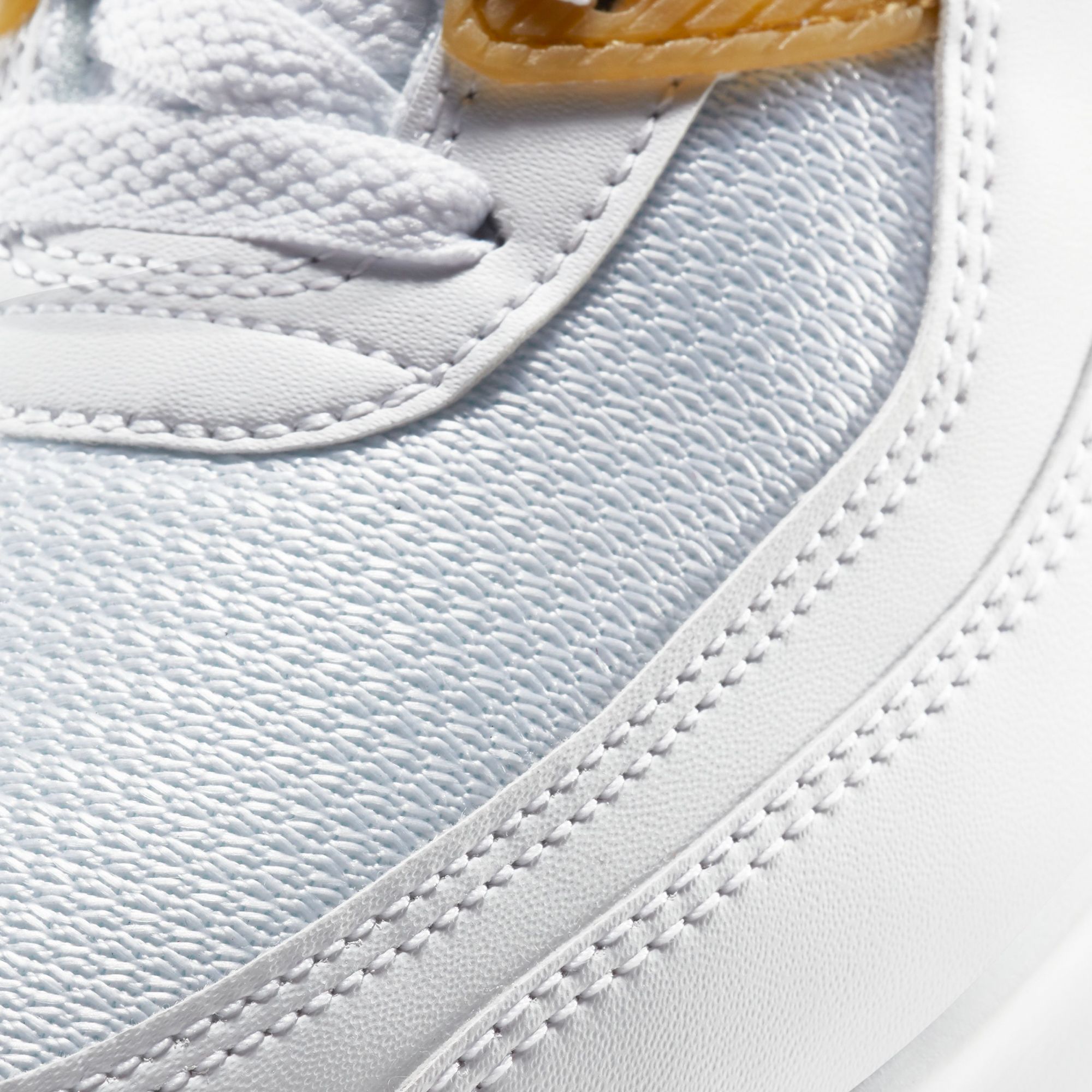 Nike Air Max 90 Flyease 'White/Gold'