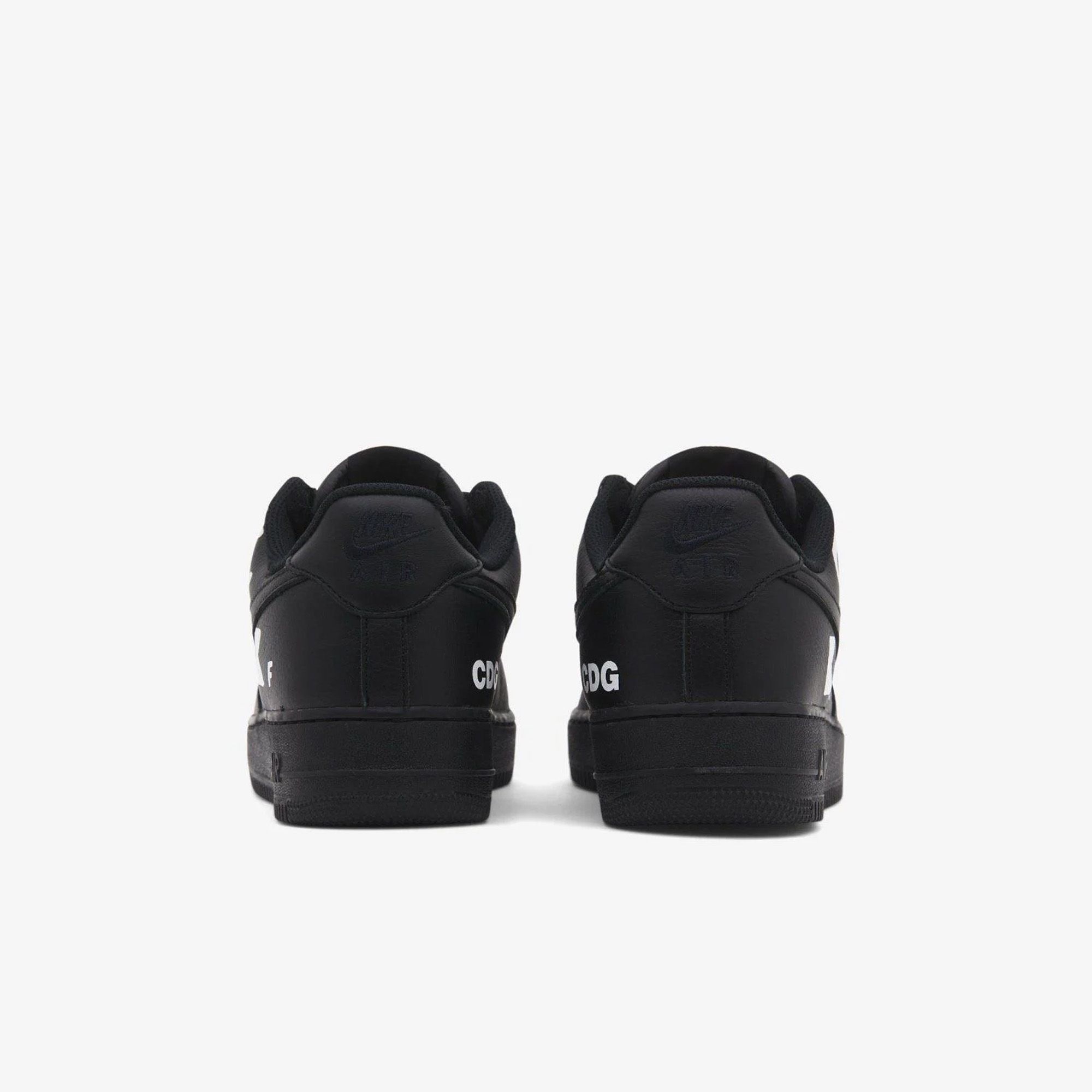COMME des GARÇONS BLACK x Nike Air Force 1 Low