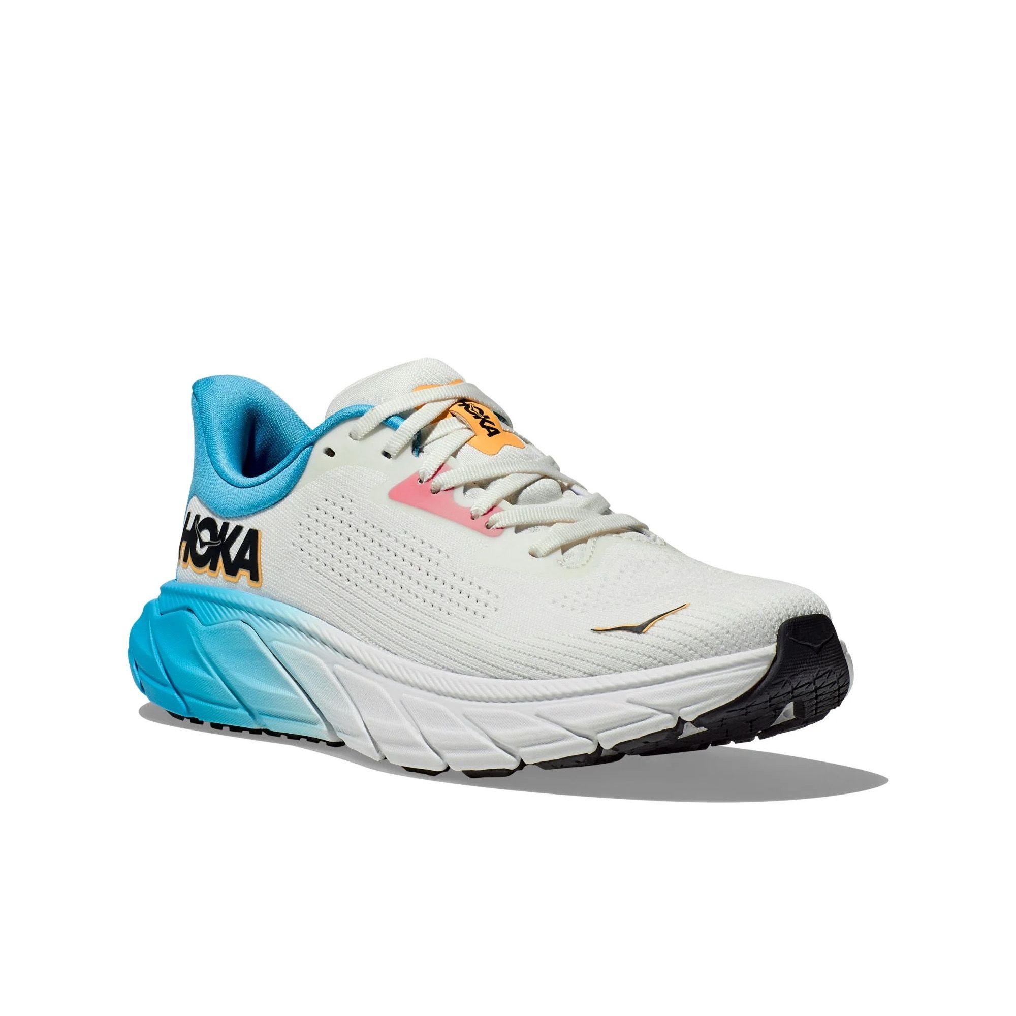  Hoka Arahi 7 - Blanc De Blanc / Swim Day 