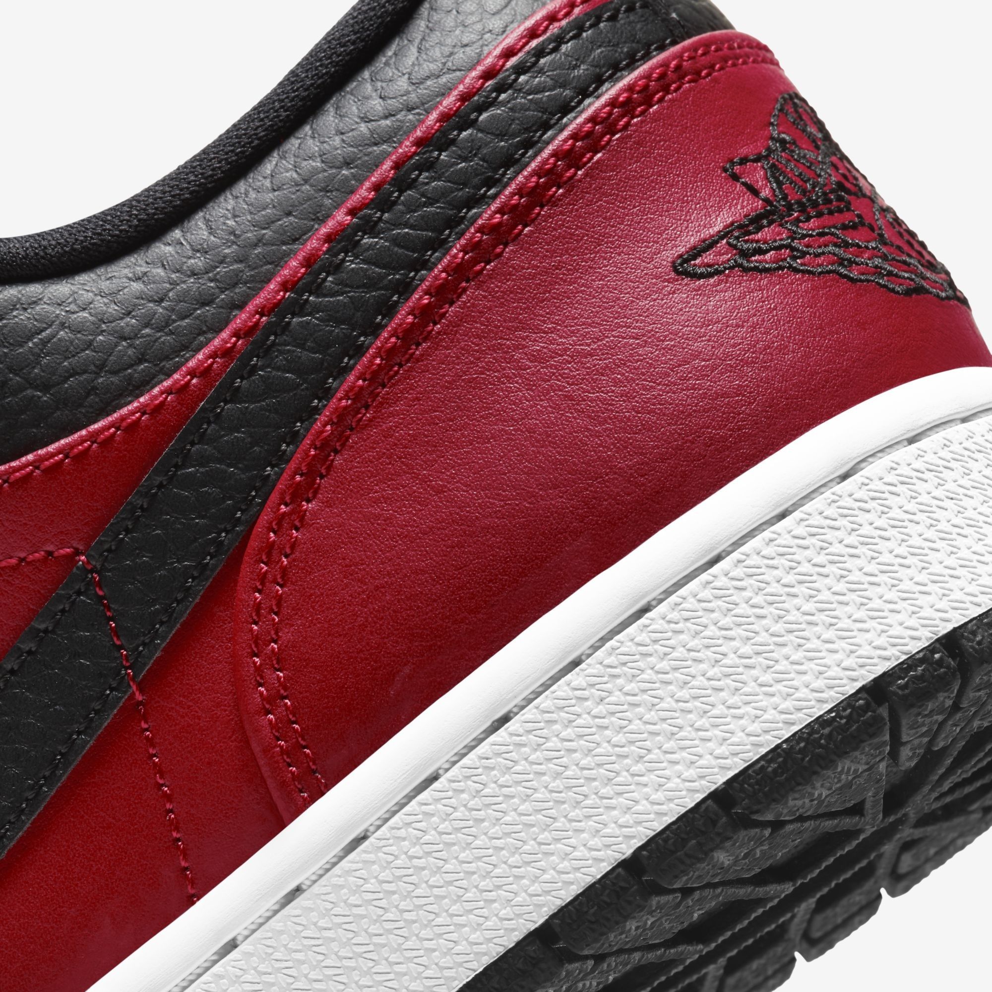 Air Jordan 1 Low - Black/Gym Red