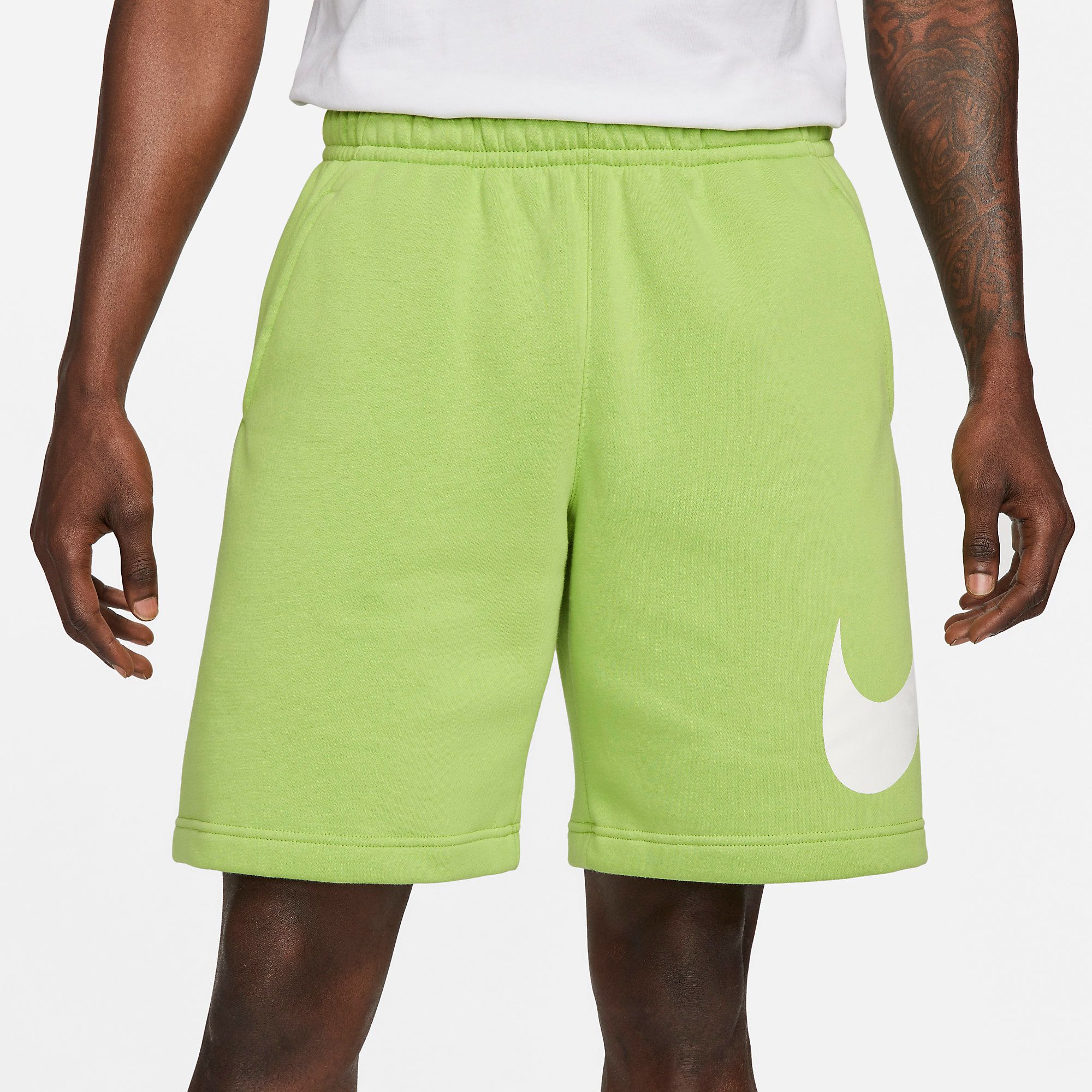  Nike Sportswear Club Shorts - Lime Green 