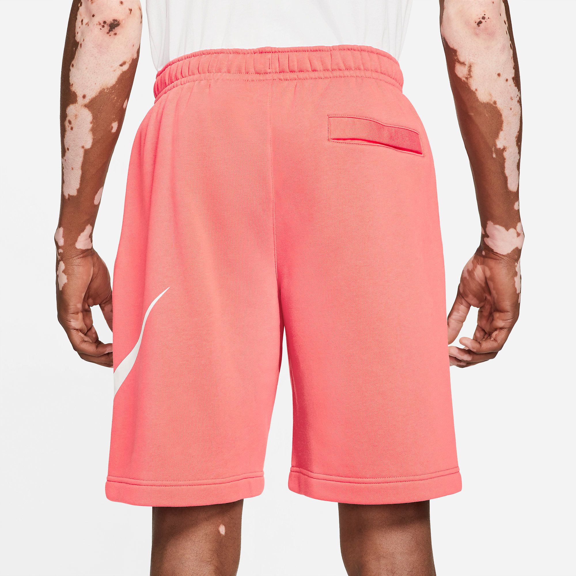  Nike Sportswear Club Shorts - Magic Ember 