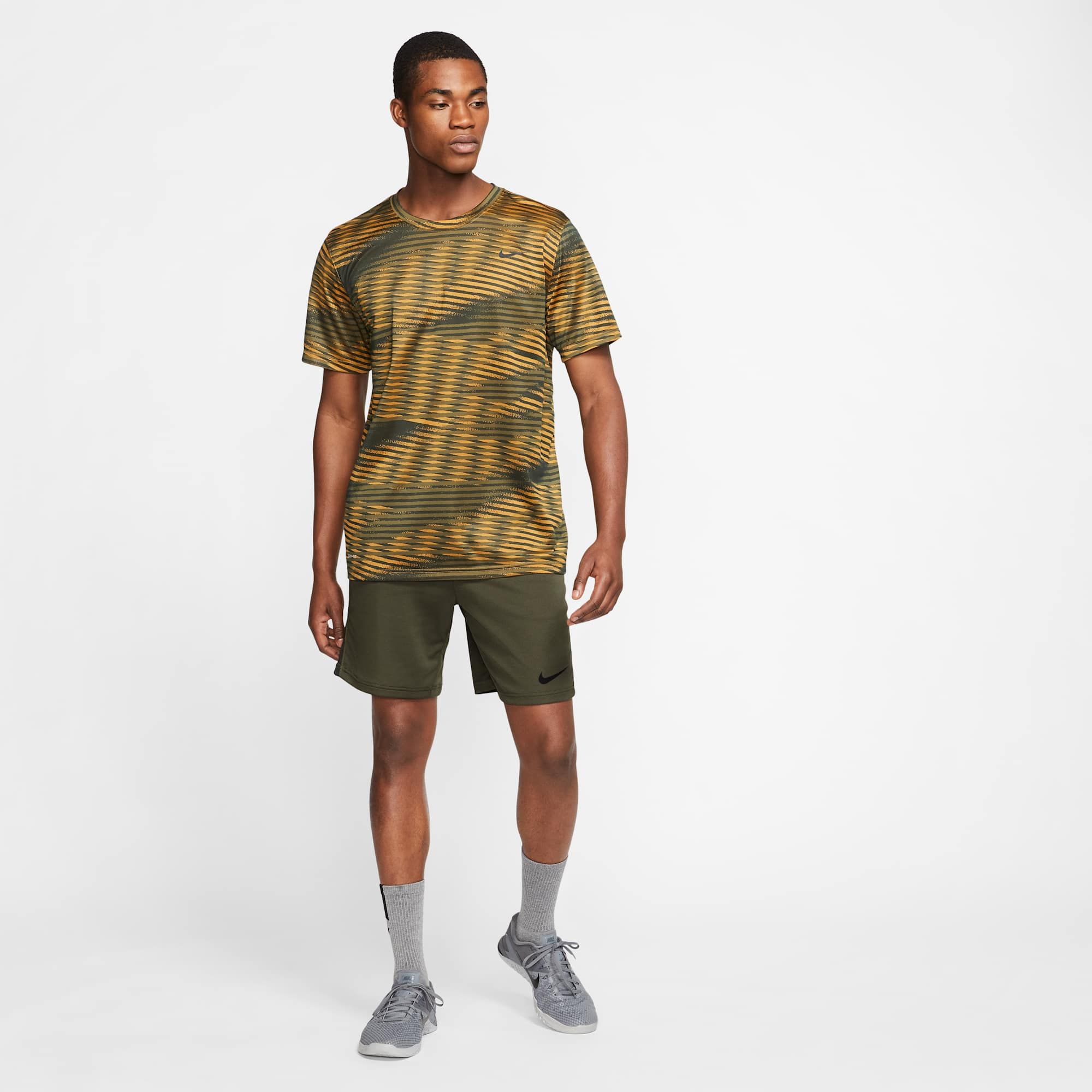 Nike Dri-FIT 8