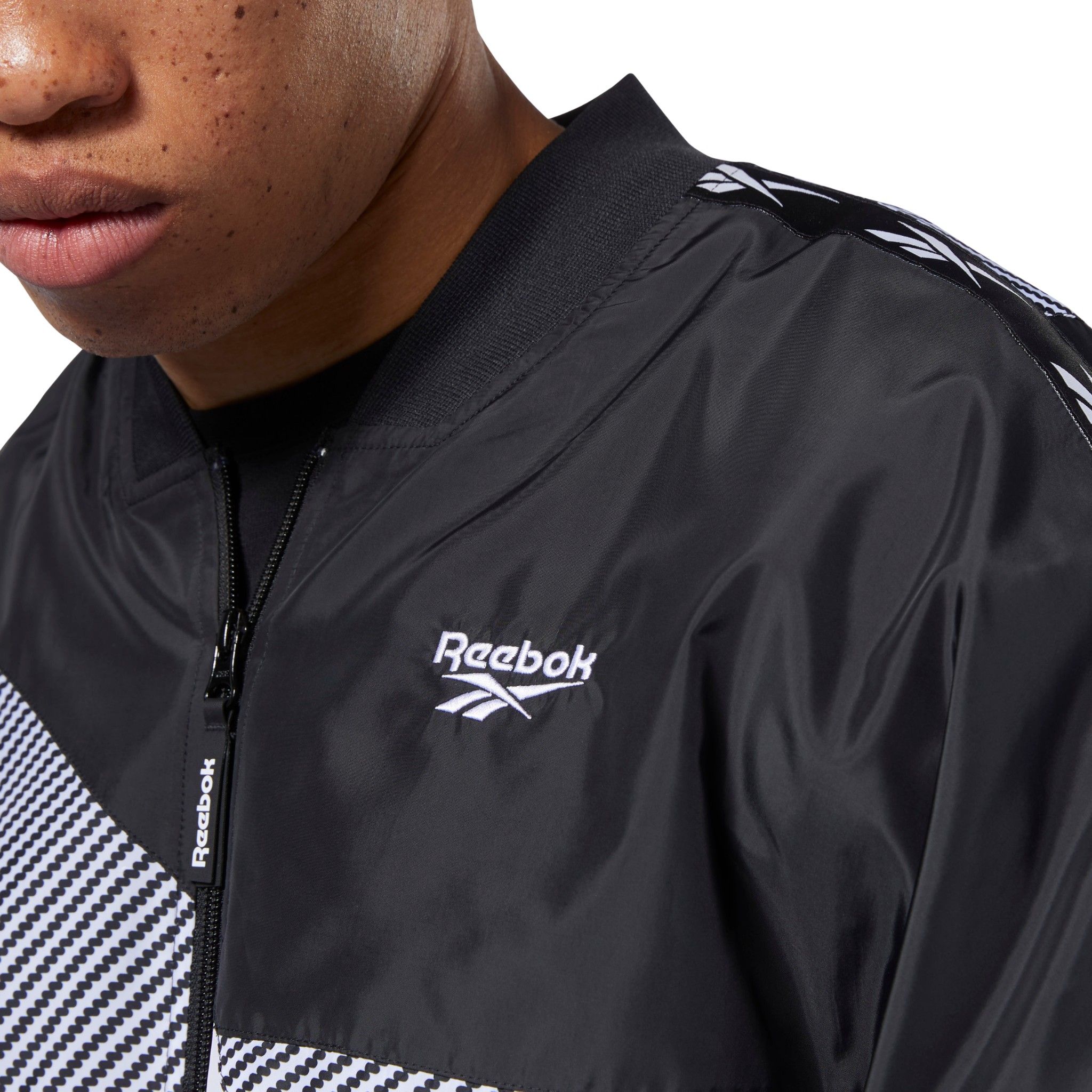 Reebok Classics Vector Jacket 'Black'