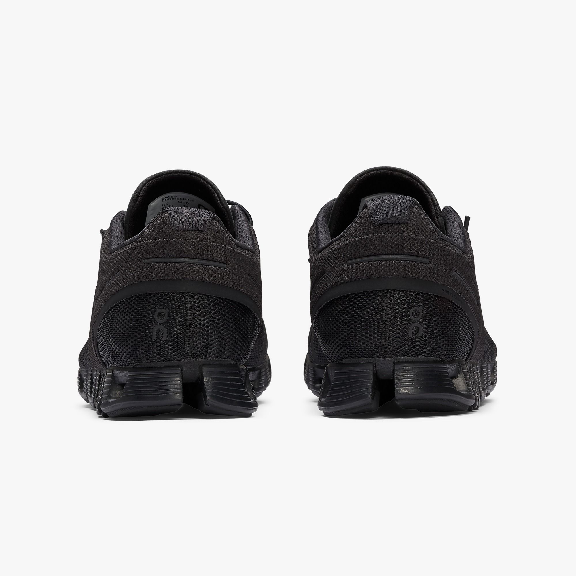 On Cloud 'All Black'