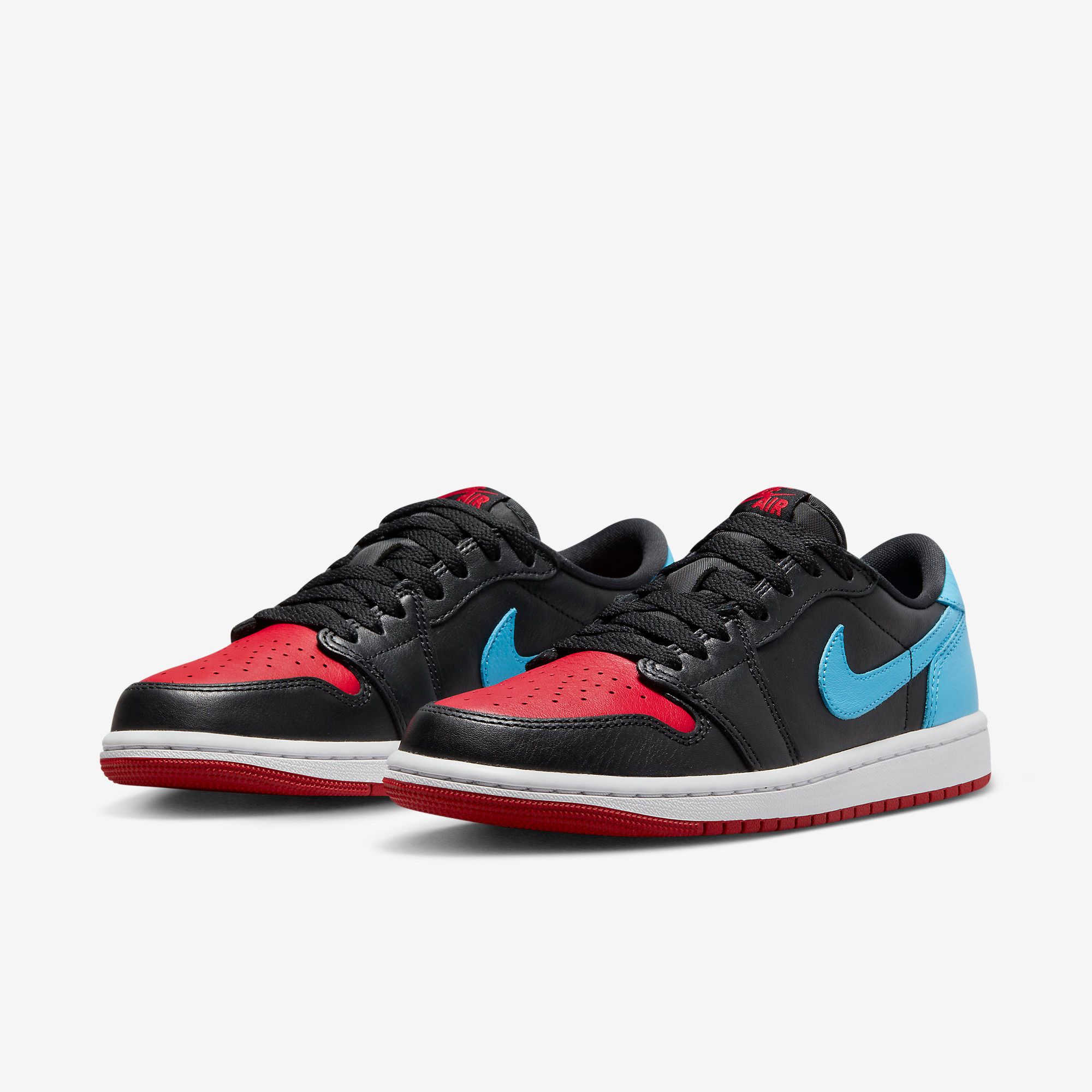 Air Jordan 1 Low - Carolina to Chicago