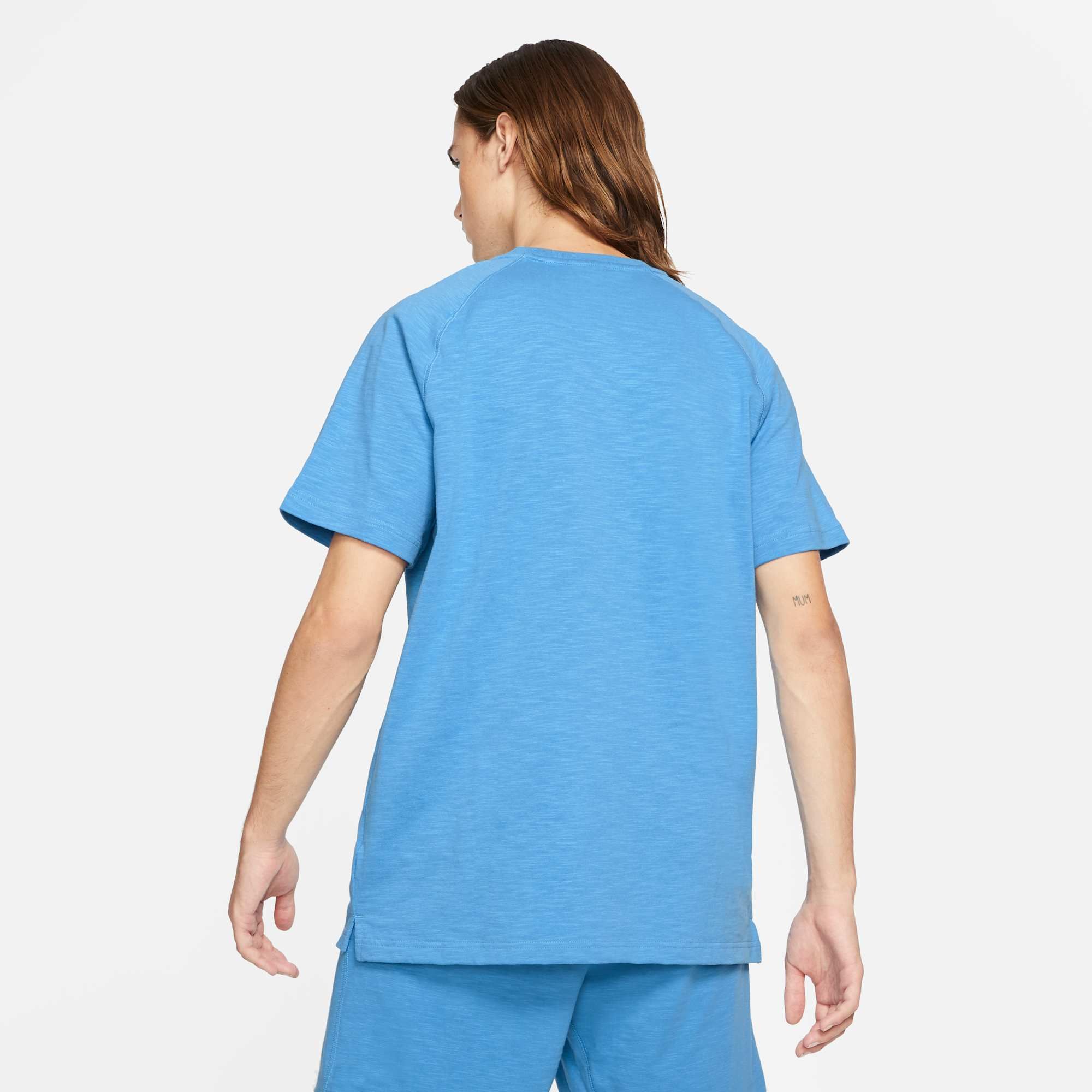 Nike Sportswear Premium Essentials Pocket T-Shirt - Coast