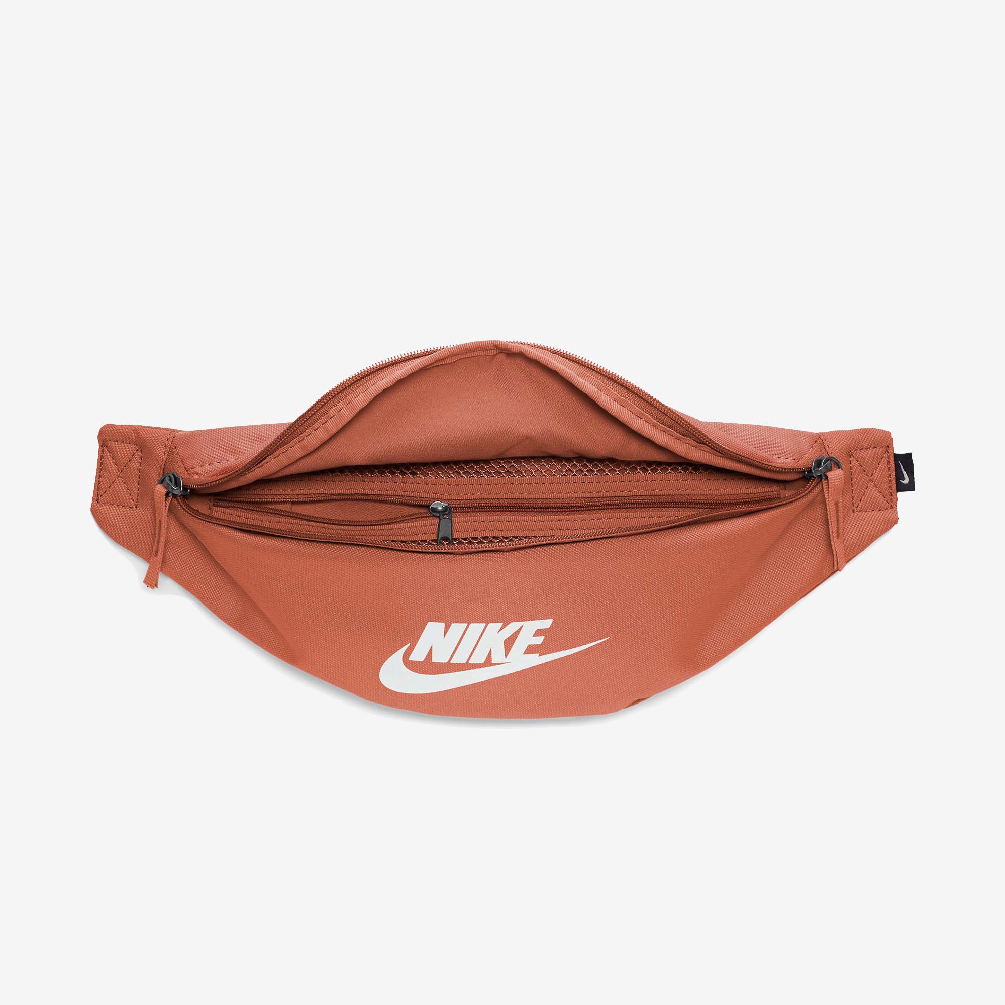  Nike Sportswear Heritage Hip Pack - Light Sienna 