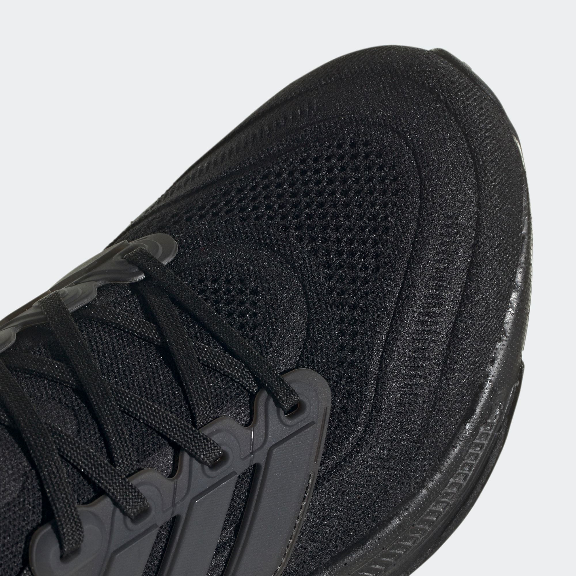 adidas UltraBOOST Light - Black / Black