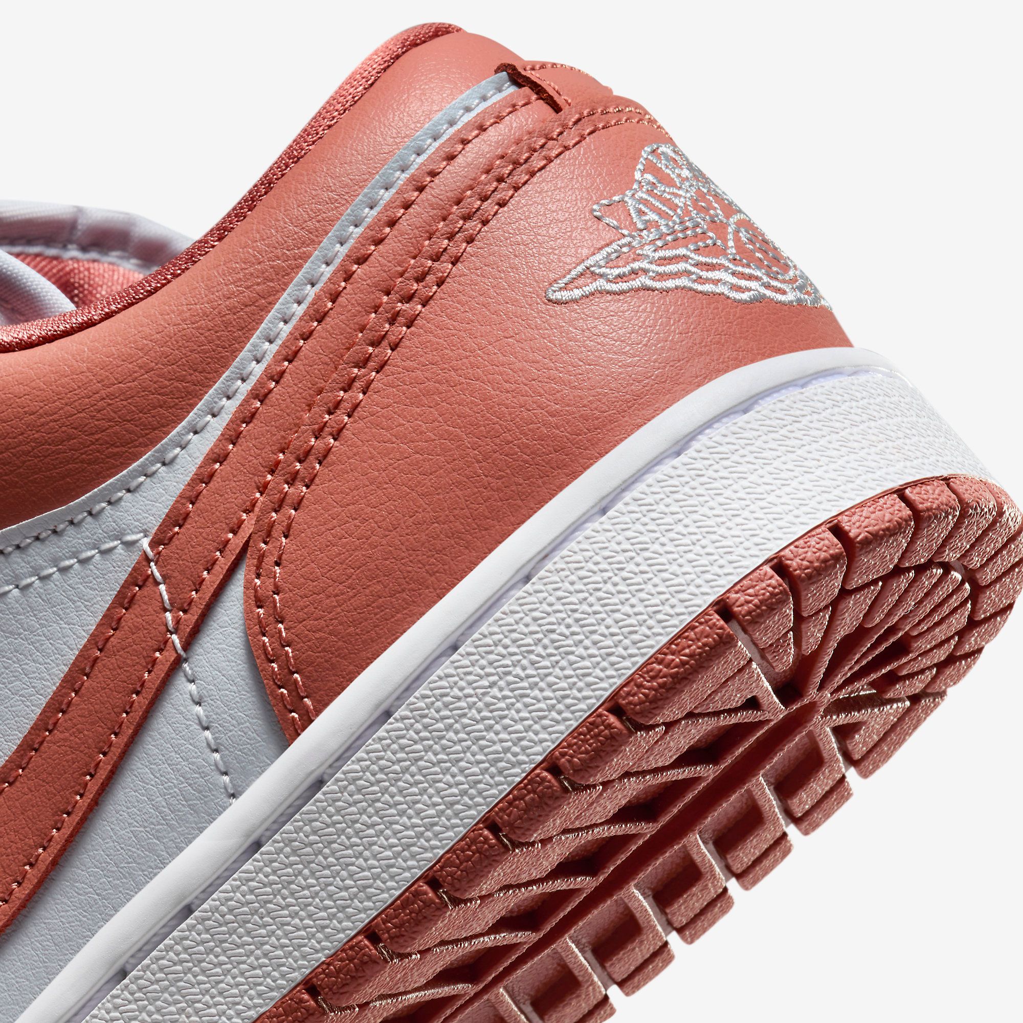  Air Jordan 1 Low WMNS - Sky J Orange 