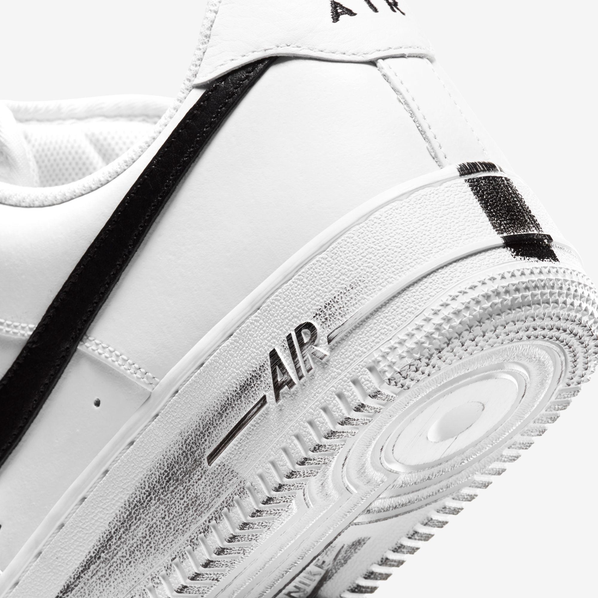 G-Dragon x Nike Air Force 1 ‘Para-Noise’
