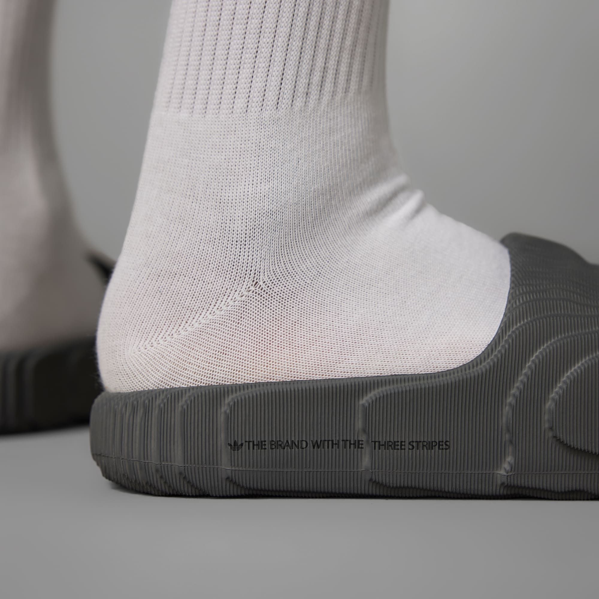 adidas Adilette 22 Slides - Grey Five