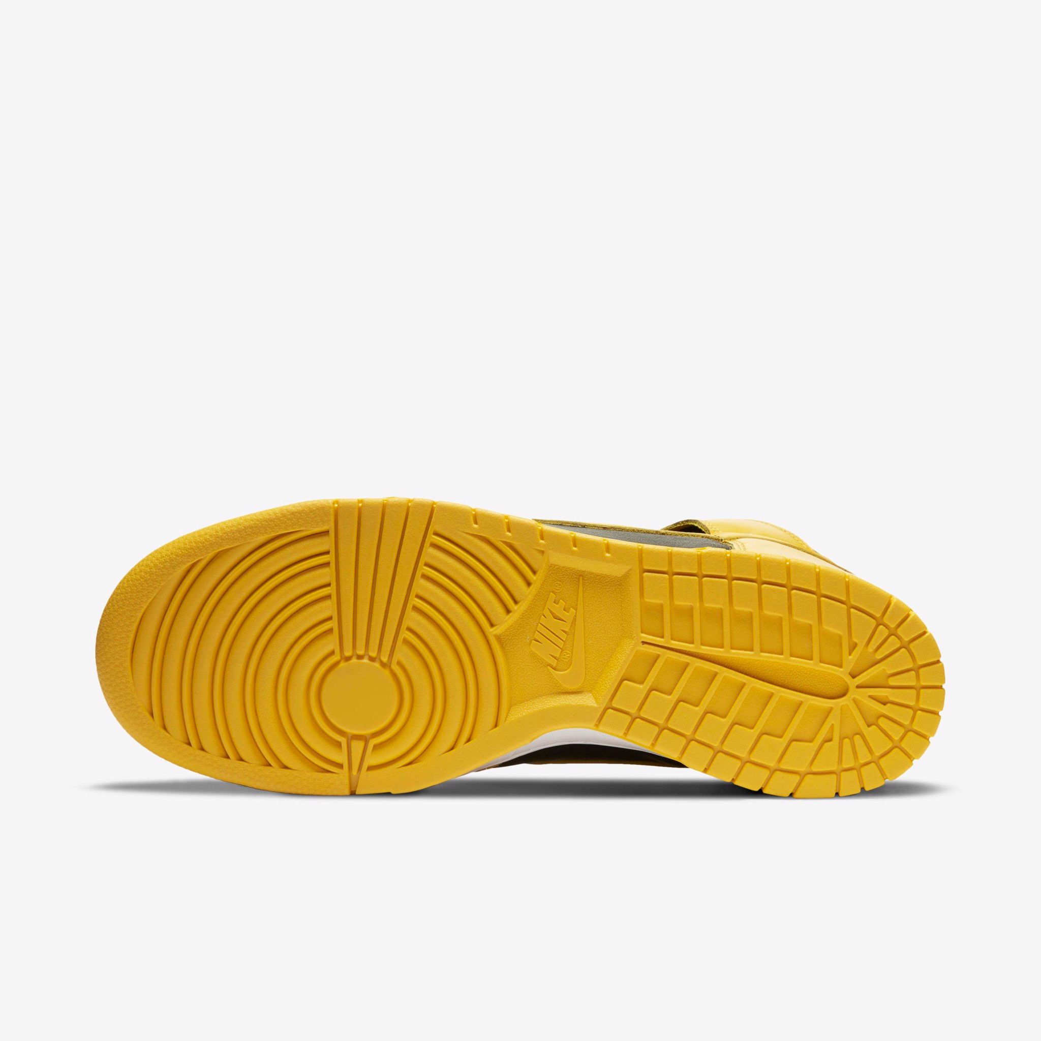 Nike Dunk High - Varsity Maize