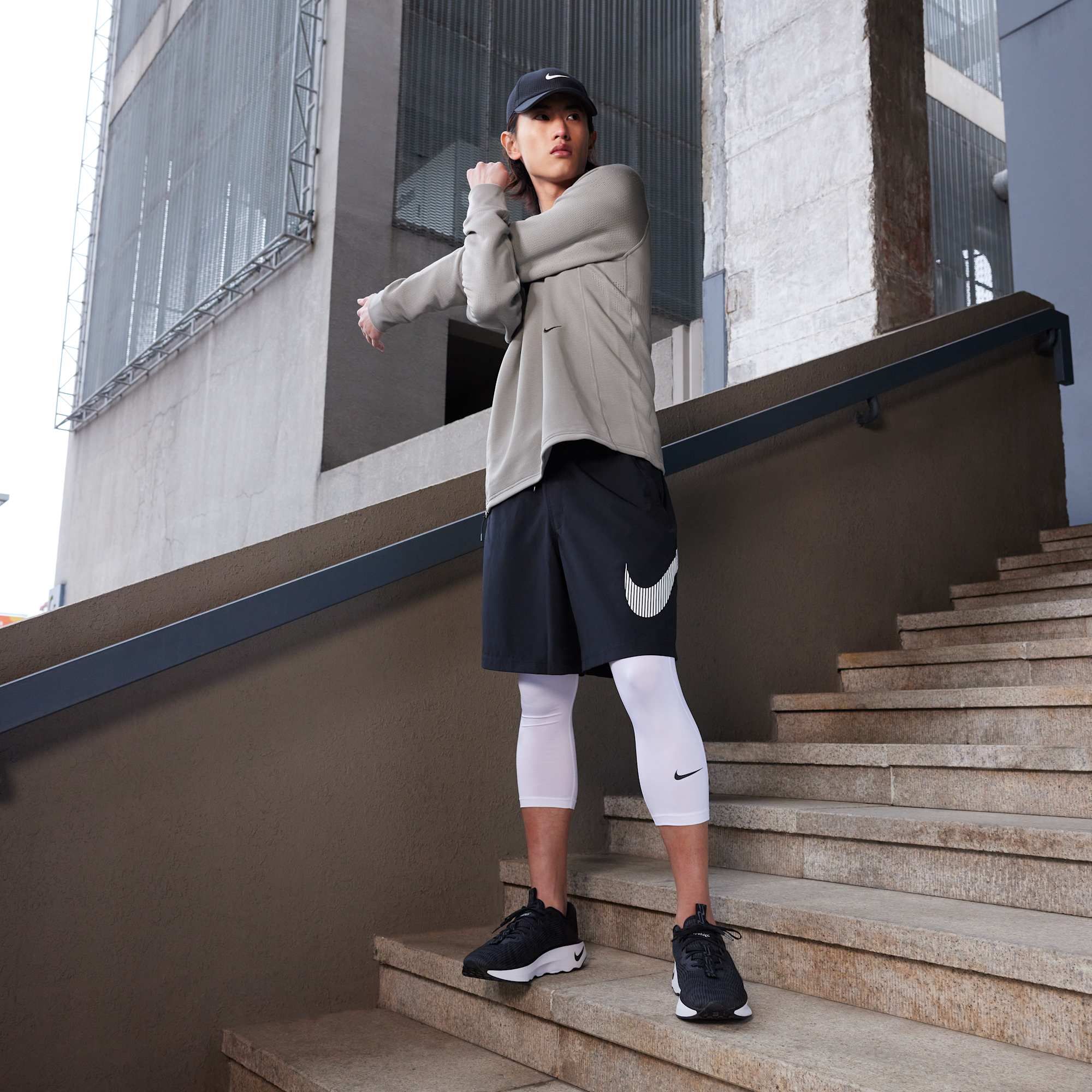 Nike Motiva - Black