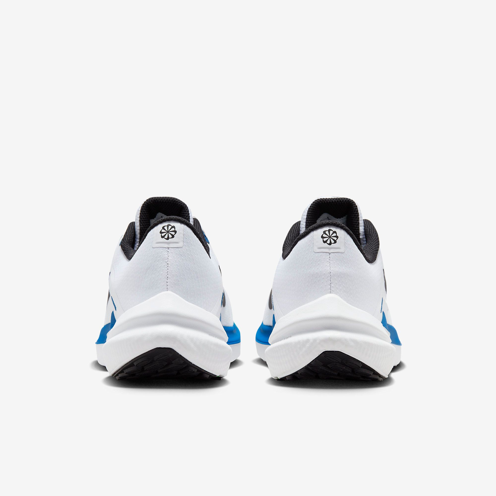  Nike Winflo 10 - White / Blue 