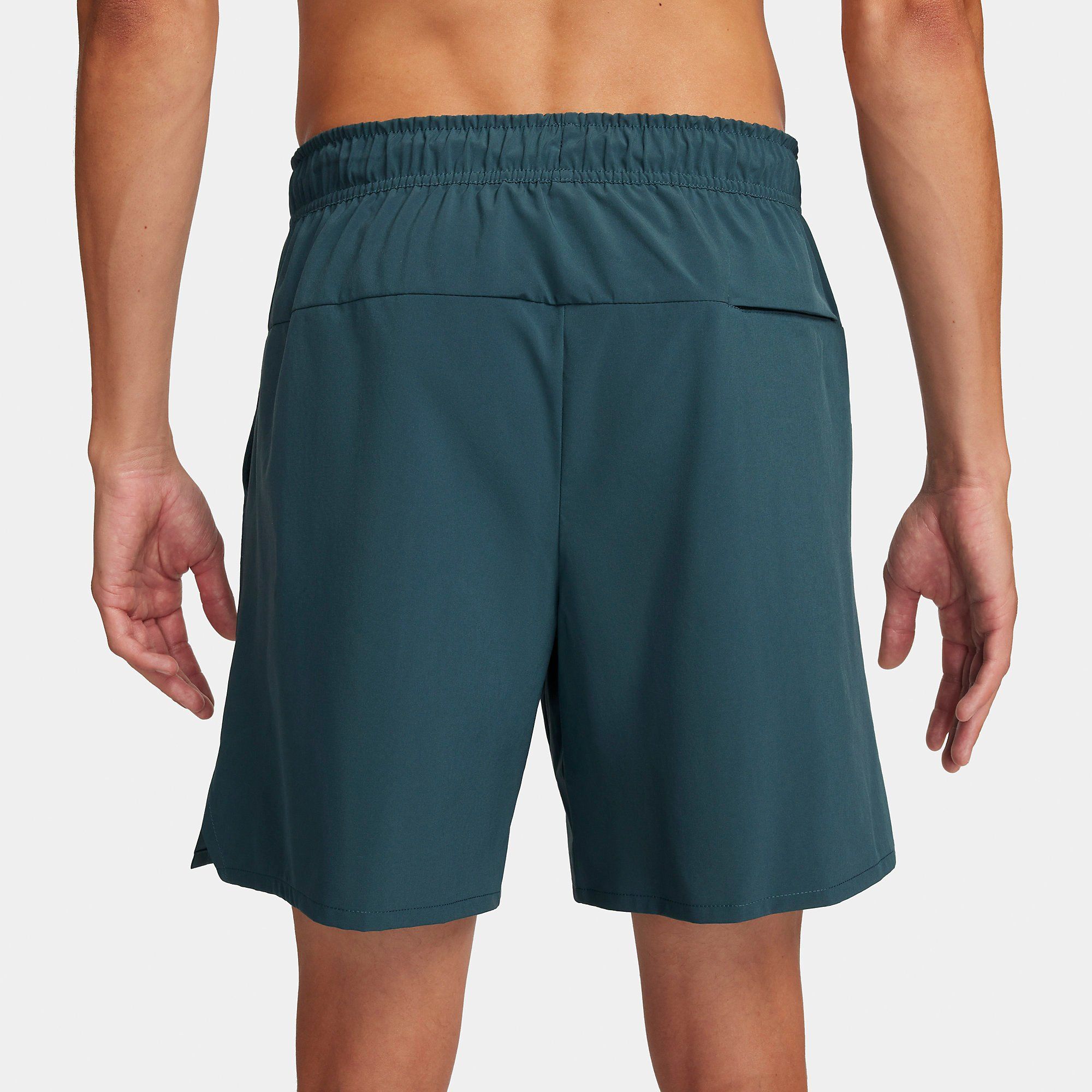 Nike Unlimited Dri-FIT 7